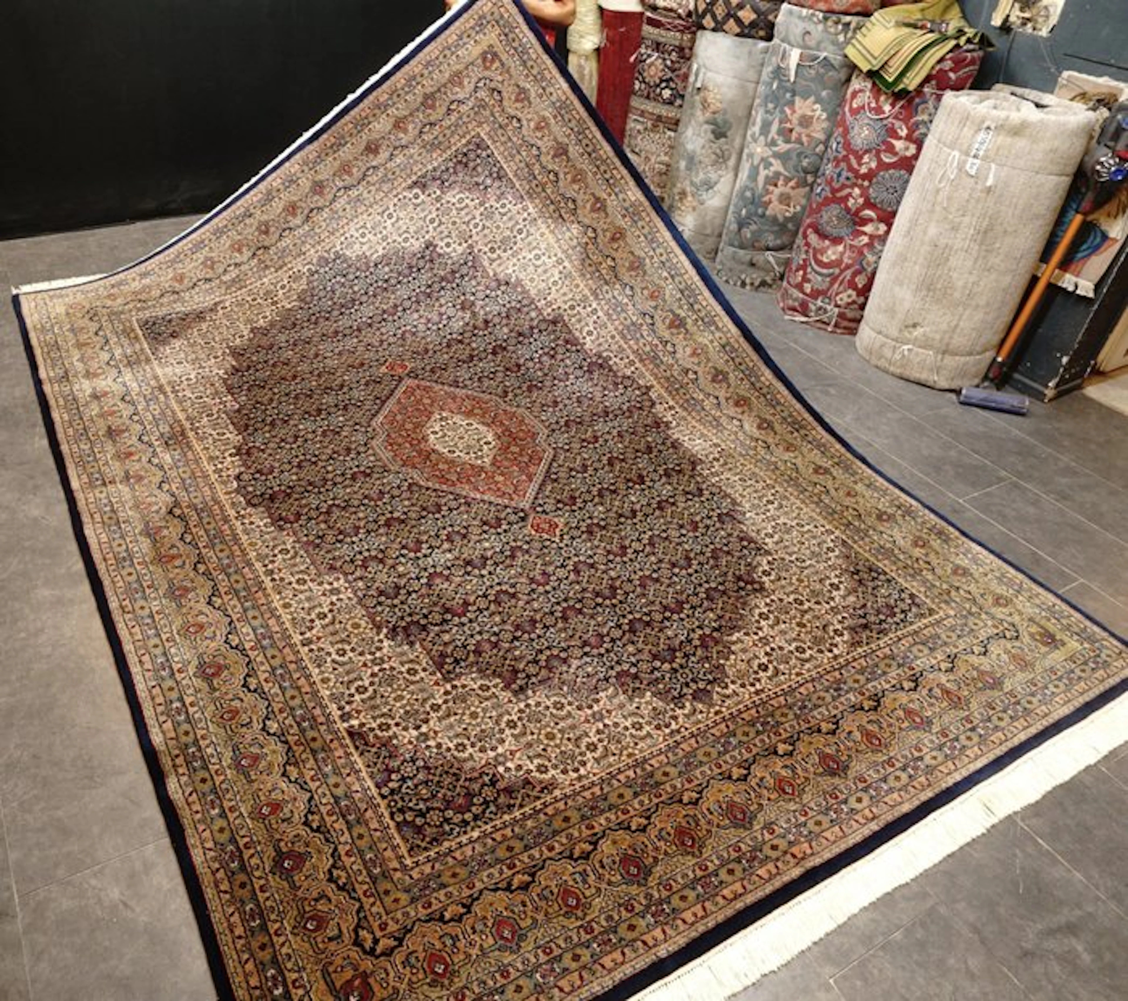 Tabriz - Carpet - 345 cm - 250 cm