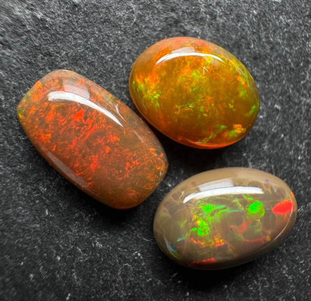 Opal Cabochons- 1.04 g - (3)
