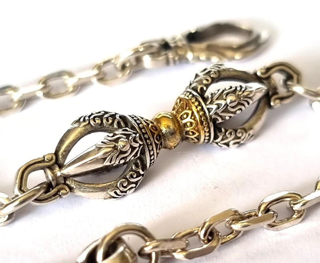 Elegant bracelet - Varja (Dorje) with four prongs...