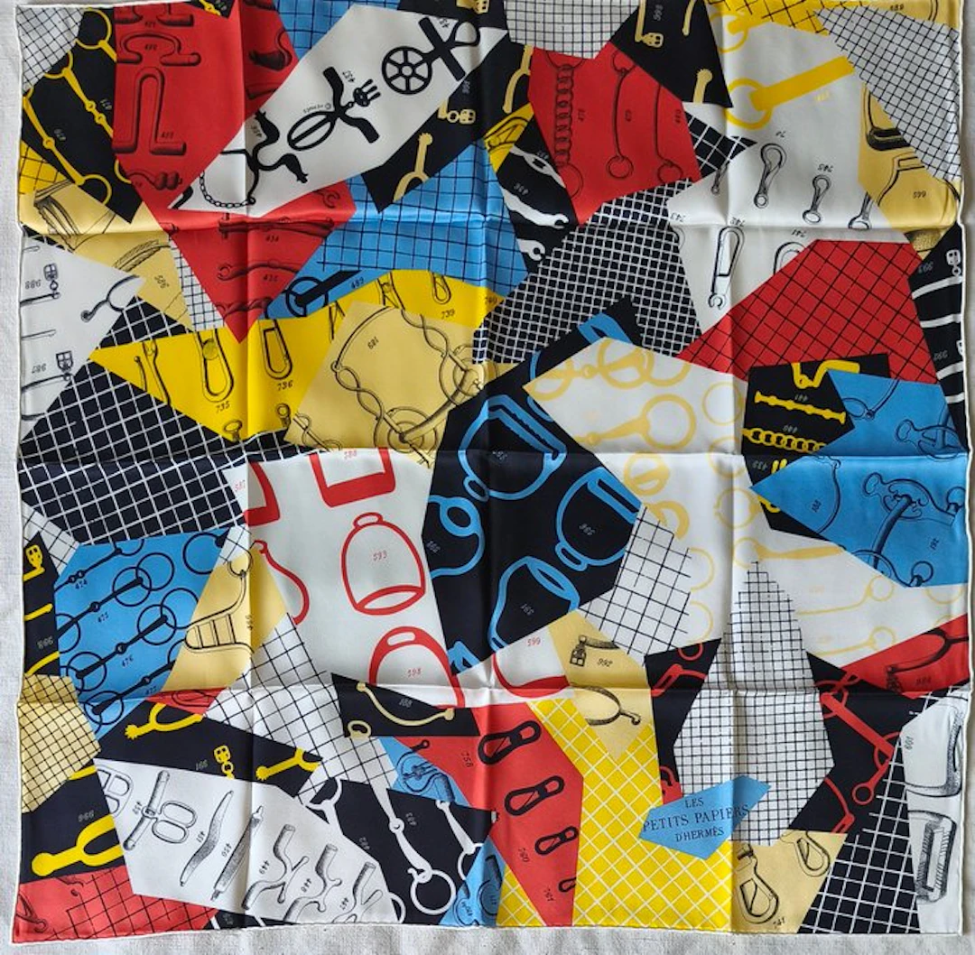 Hermès - LES PETITS PAPIERS D'HERMÈS by Cyrille Diatkine - Foulard