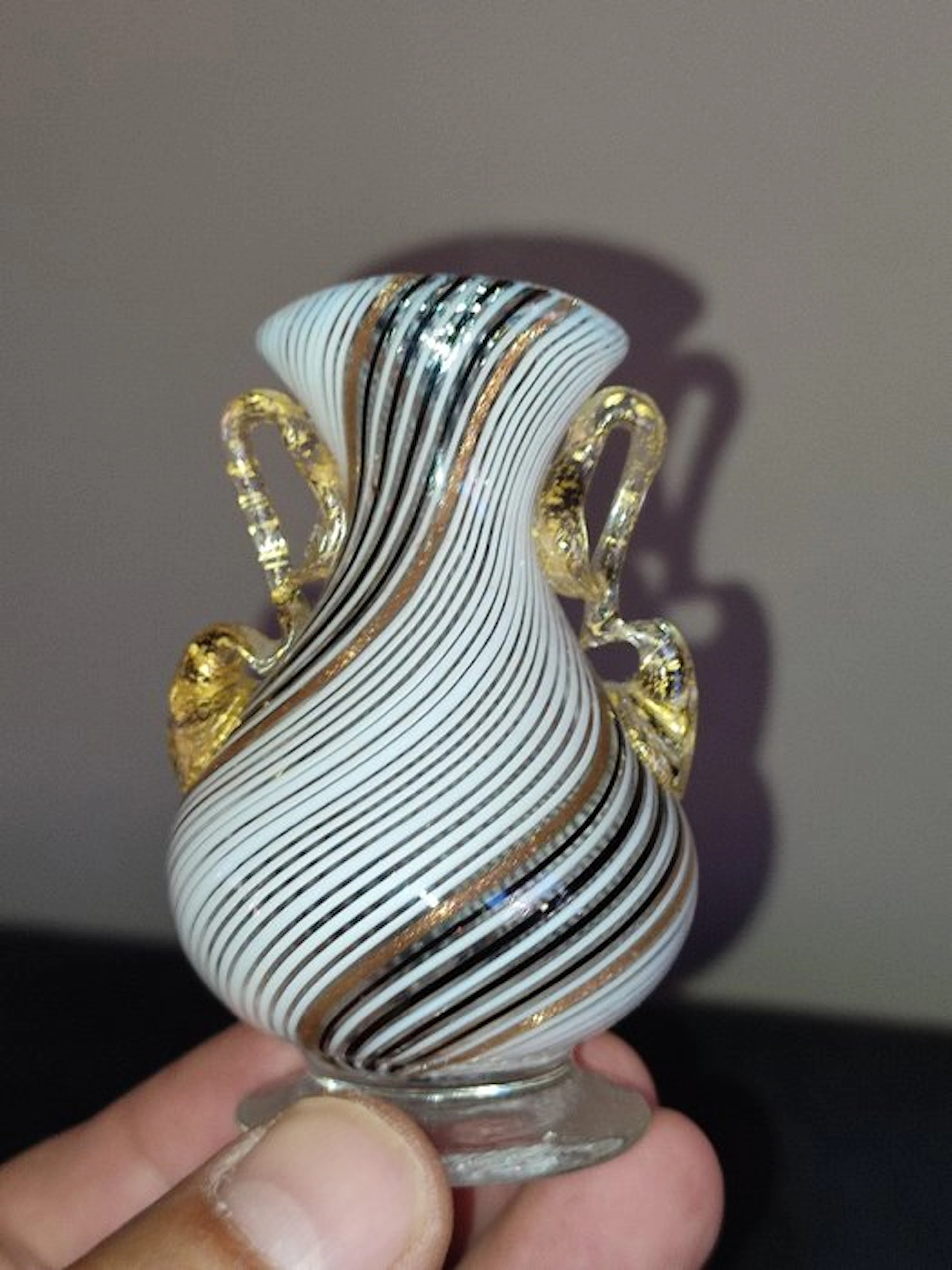 Aureliano Toso - Dino Martens, Attr. - Vase - glass,gold - Rare miniature vase