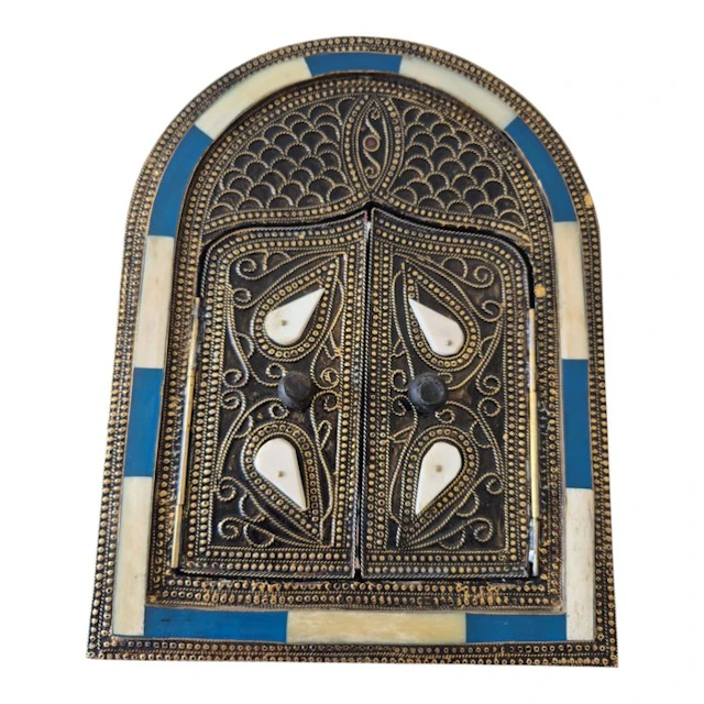 Mirror - Wooden composite frame with real camel bone inlay (tint)