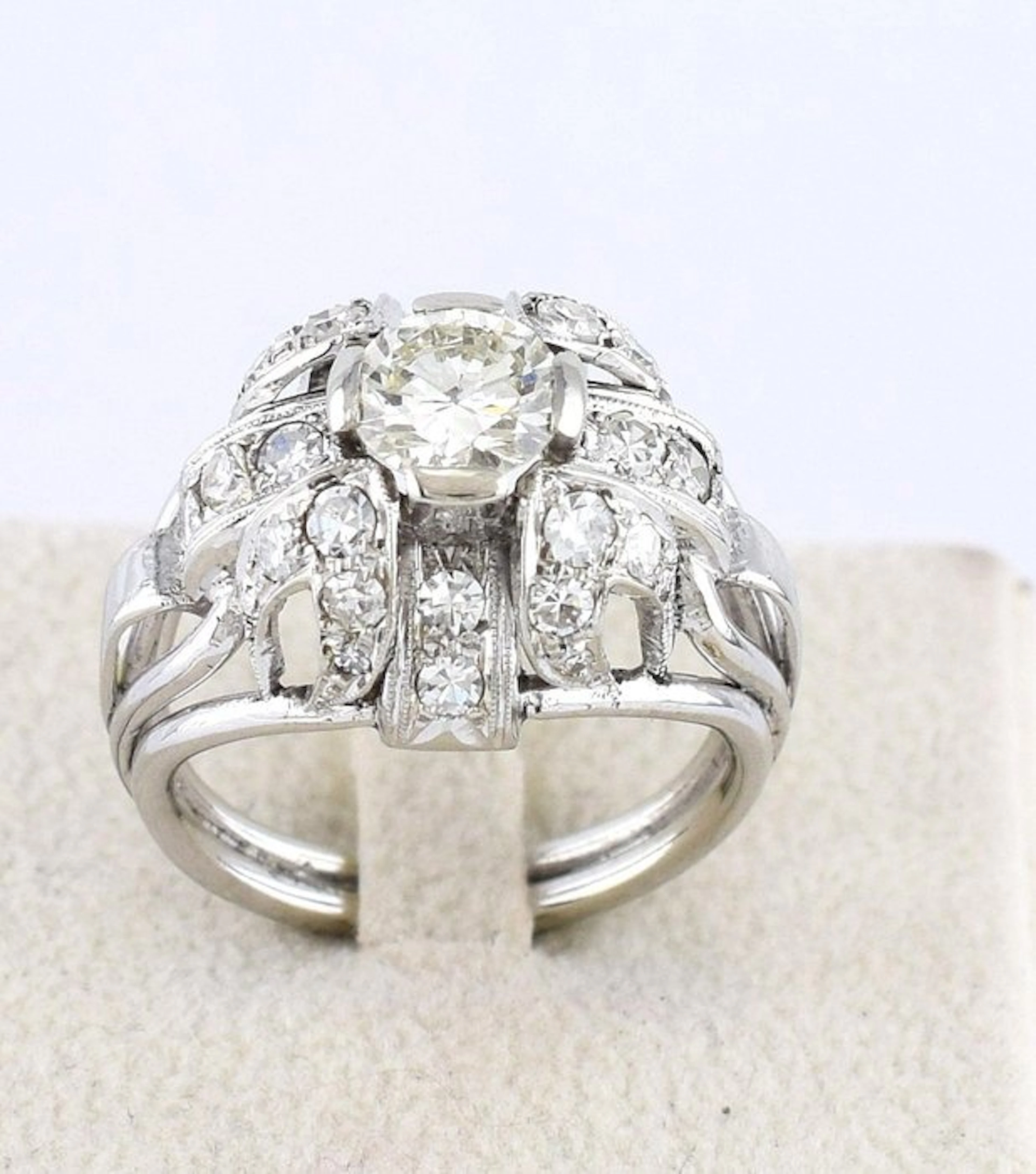 Ring - 18 kt. White gold - 1.90ct. tw. Diamond (Natural) - Diamond - 750