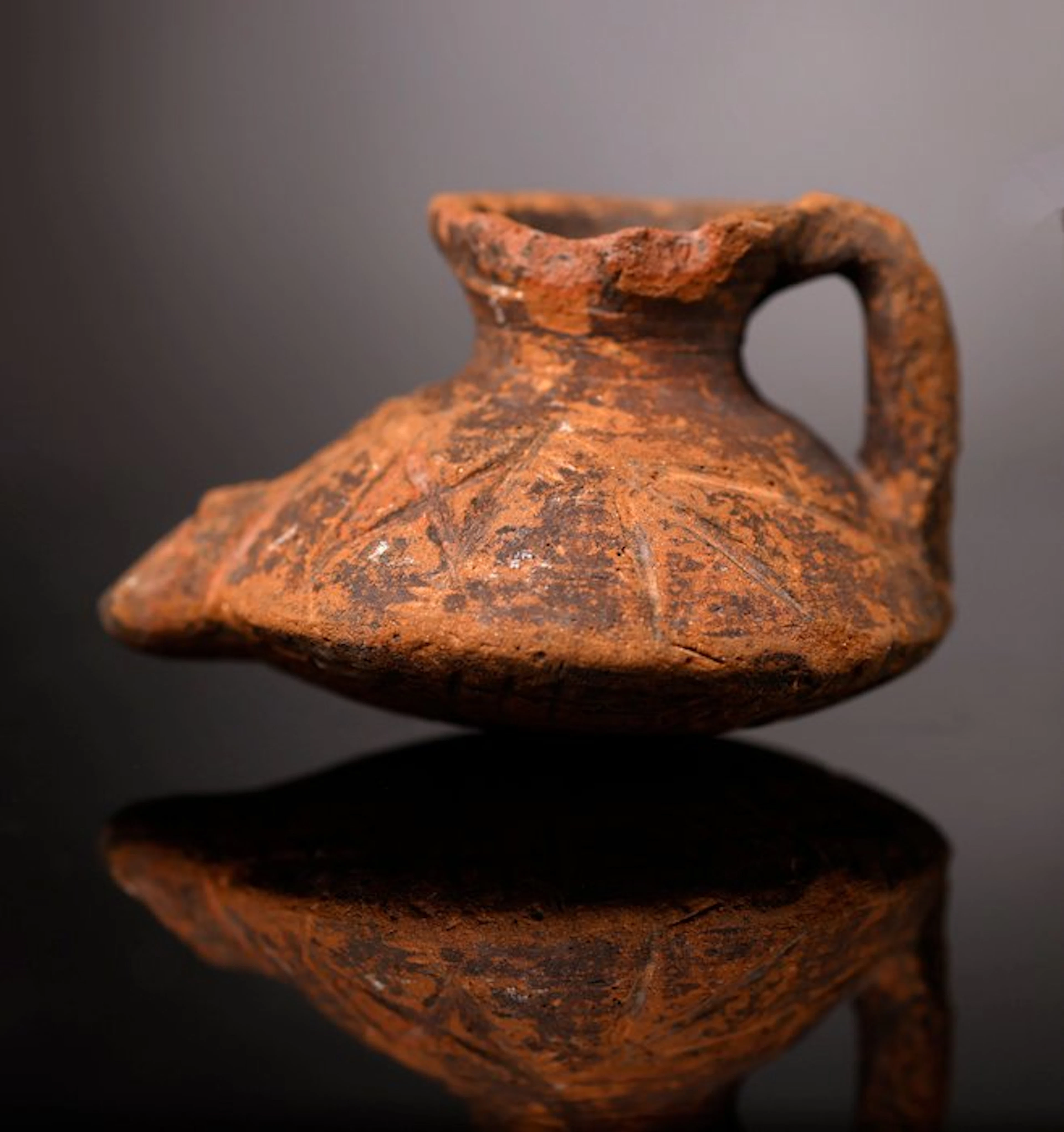 Ancient Egypt Terracotta Coptic lucerne - 6 cm