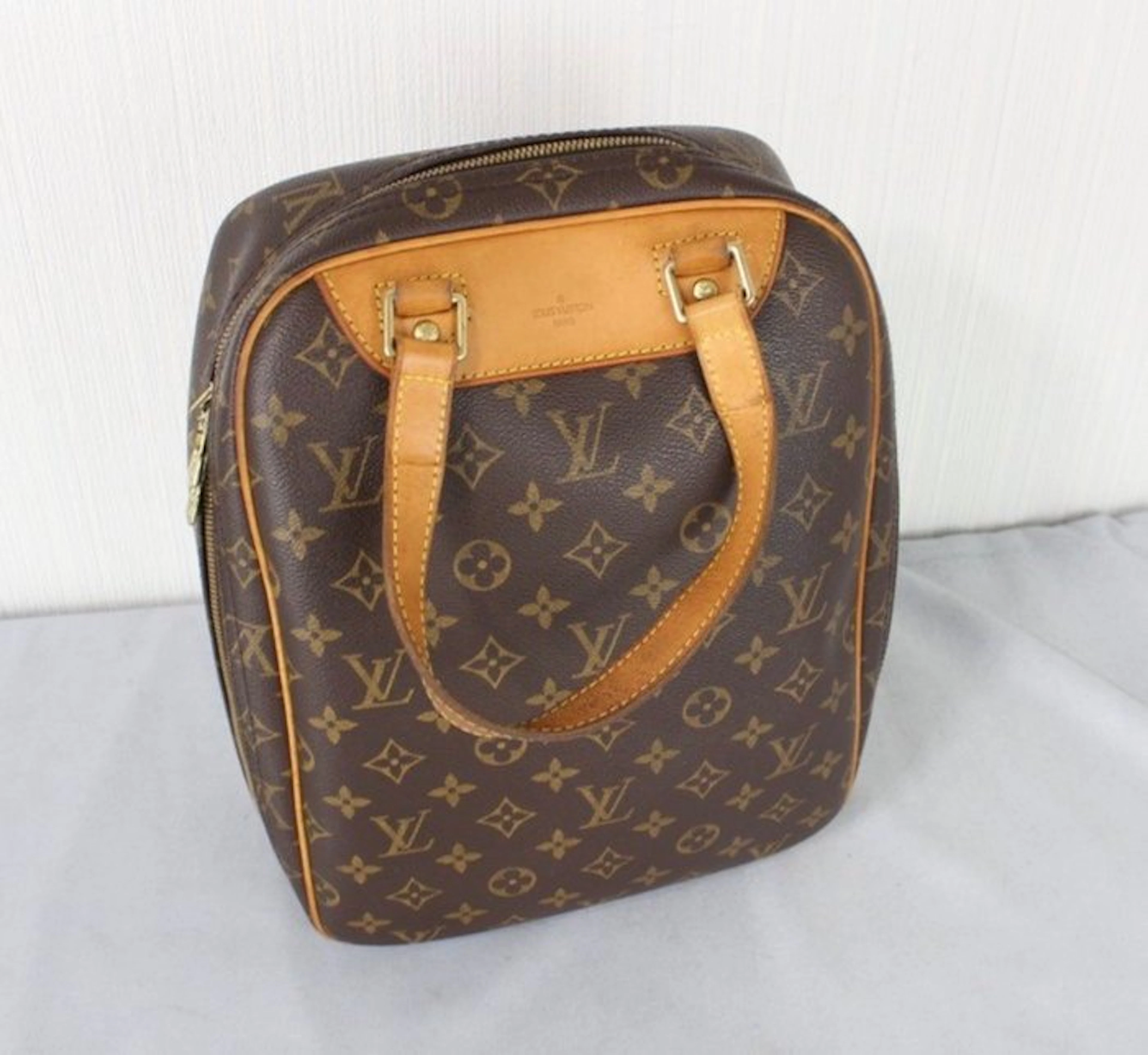 Louis Vuitton - Handbag
