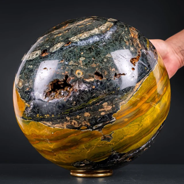 Natural Ocean Agate Sphere - Of the highest quality- 16132.17 g