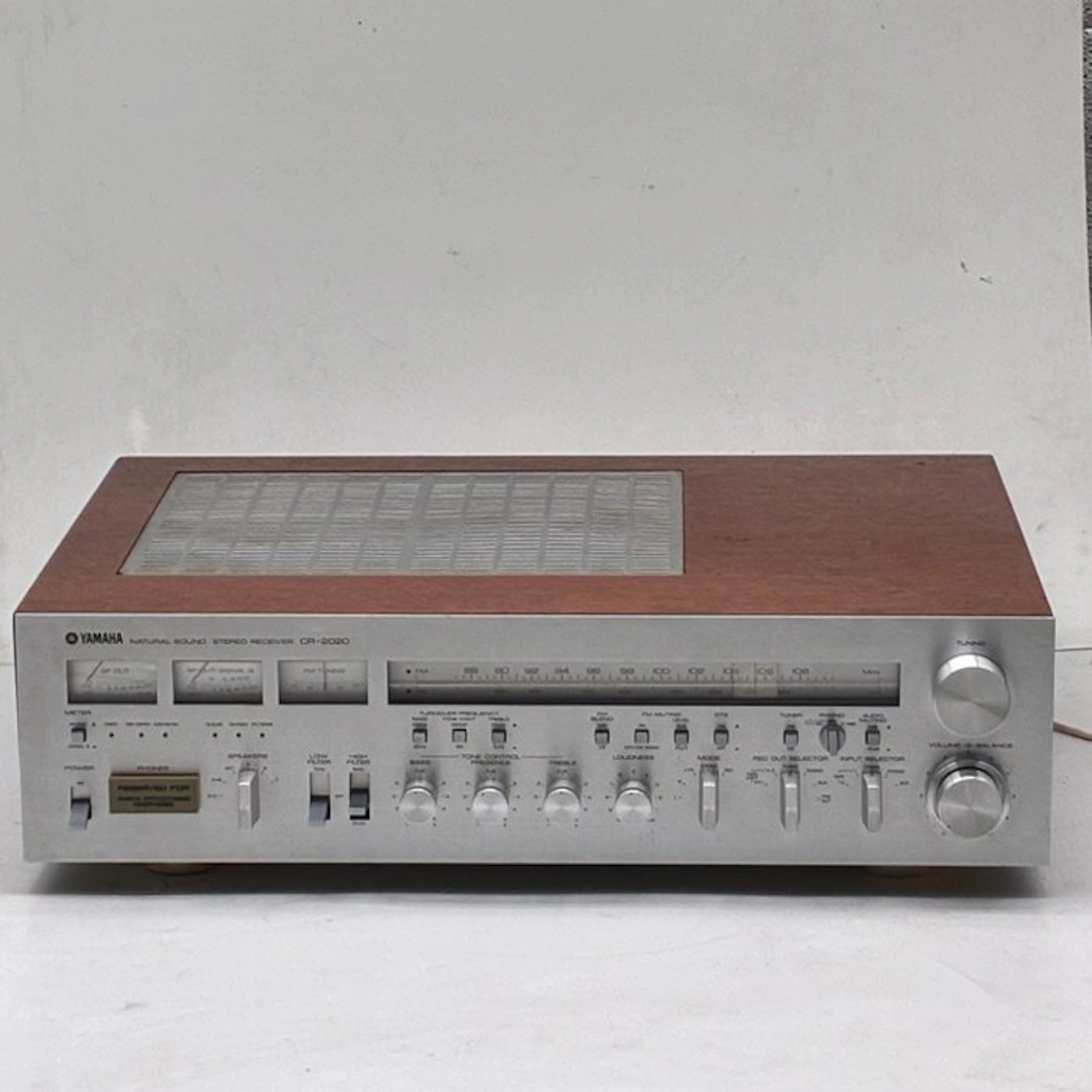 Yamaha - CR-2020 Natural Sound Solid state stereo receiver