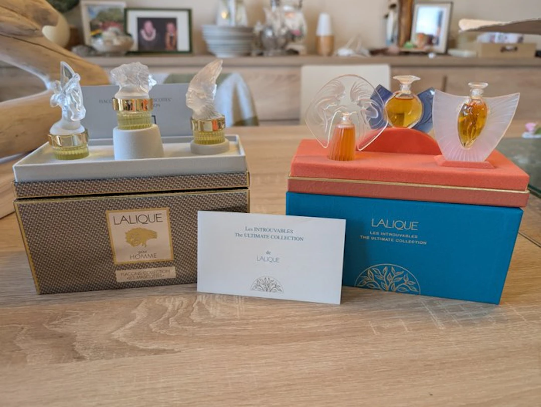 Perfume bottle - Glass