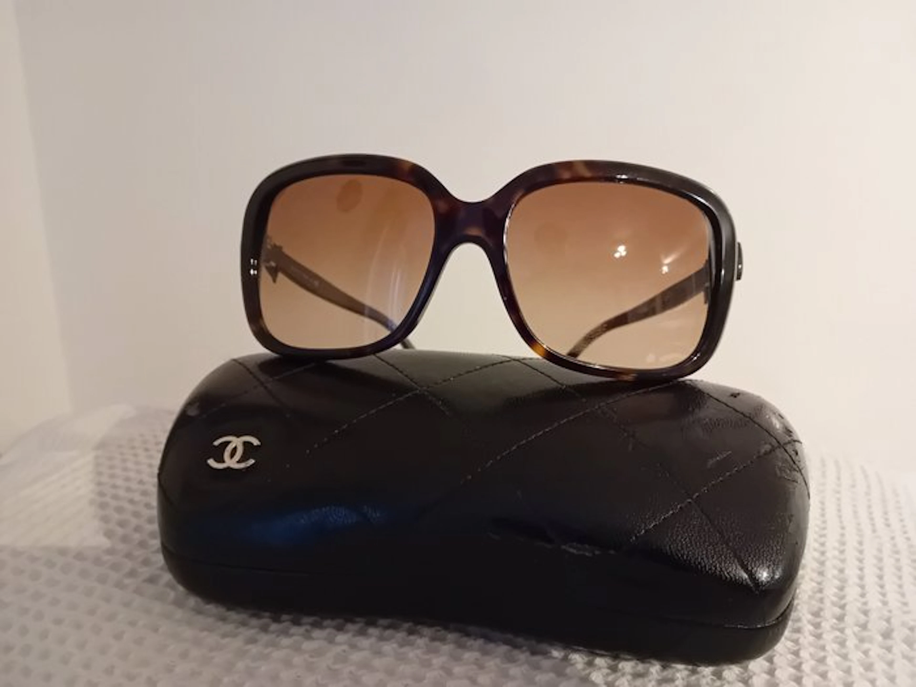 Chanel - Sunglasses