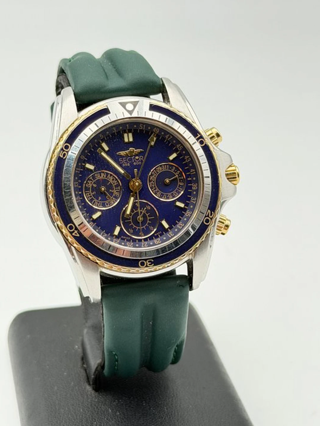 Sector - sge 600 calendar swiss made rare - No reserve...