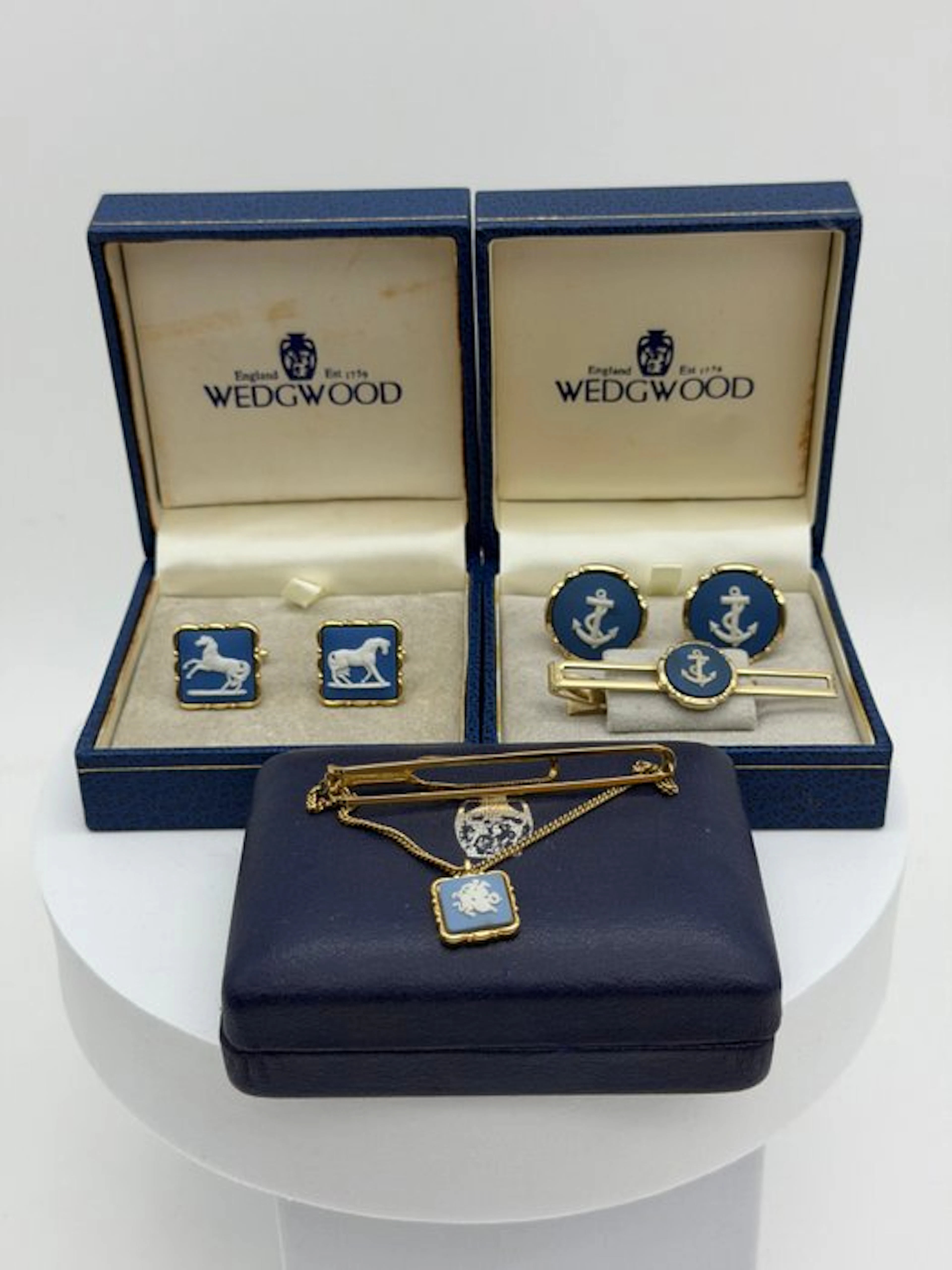 Wedgwood - Metal, Gold-plated - Cufflinks