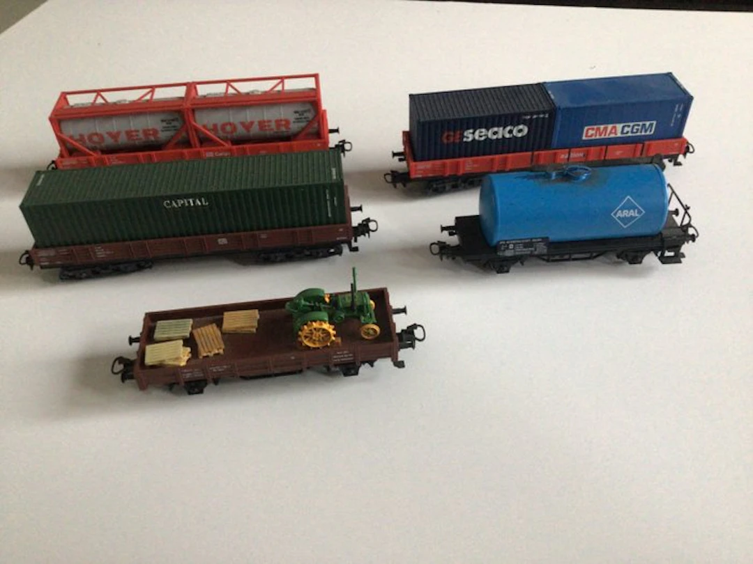 Märklin H0 - Model train wagon (5) - 5 Märklin wagons