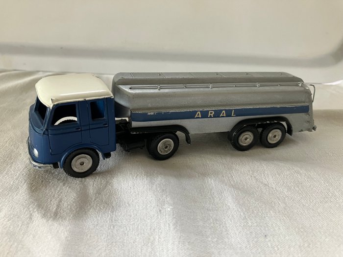 MARKLIN H0 4440 Aral Pétrole Wagon Citerne en Original Boîte - Ltd