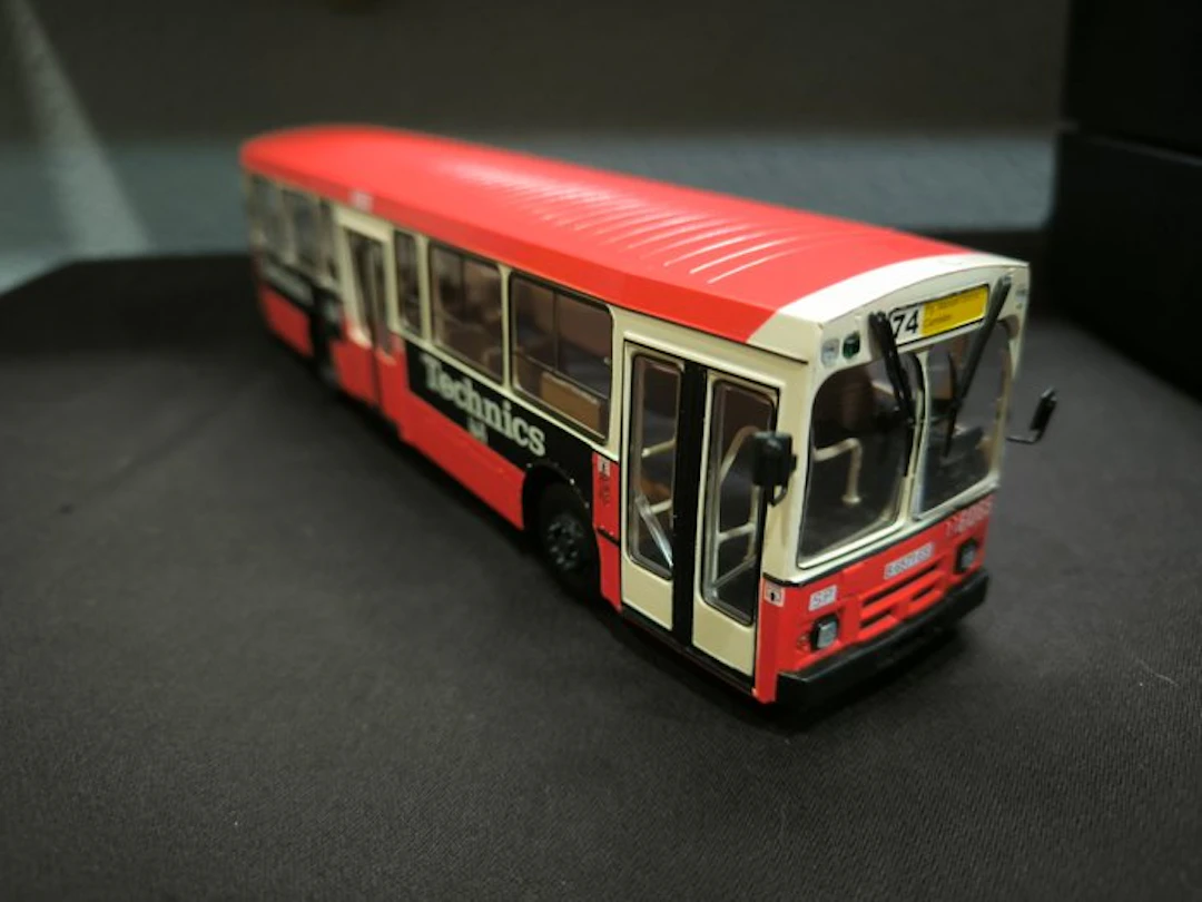 1:43 - Model bus - Autobús Pegaso 6038 - TMB Barcelona