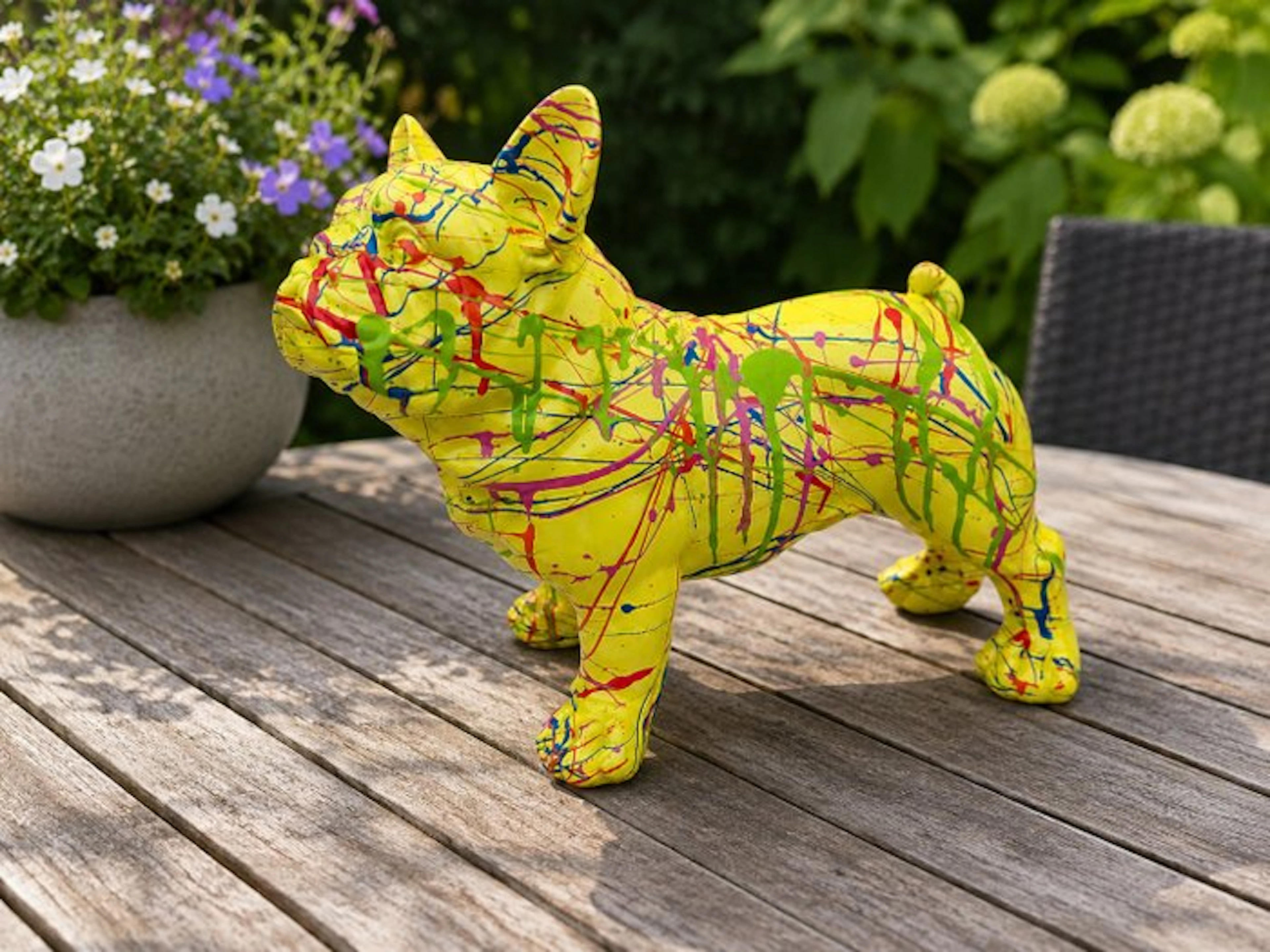 Statue, yellow buldog artistic - 28 cm - polyresin