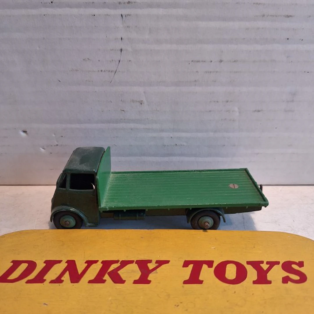 Dinky Toys 1:43 - Model car - Dinky Supertoys - Guy Flat Truck