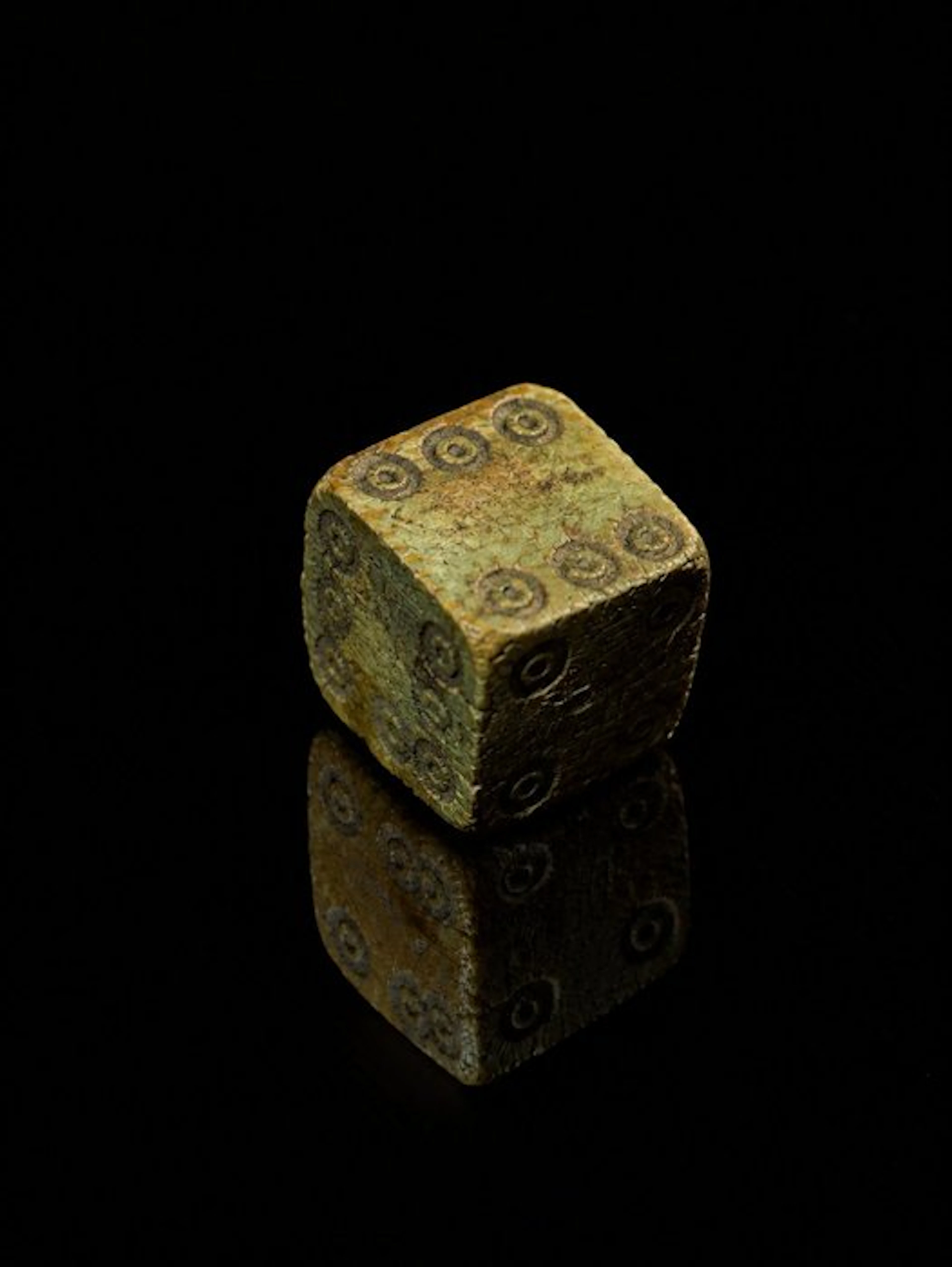 Ancient Roman Bone Dice - 15 mm (No reserve price)