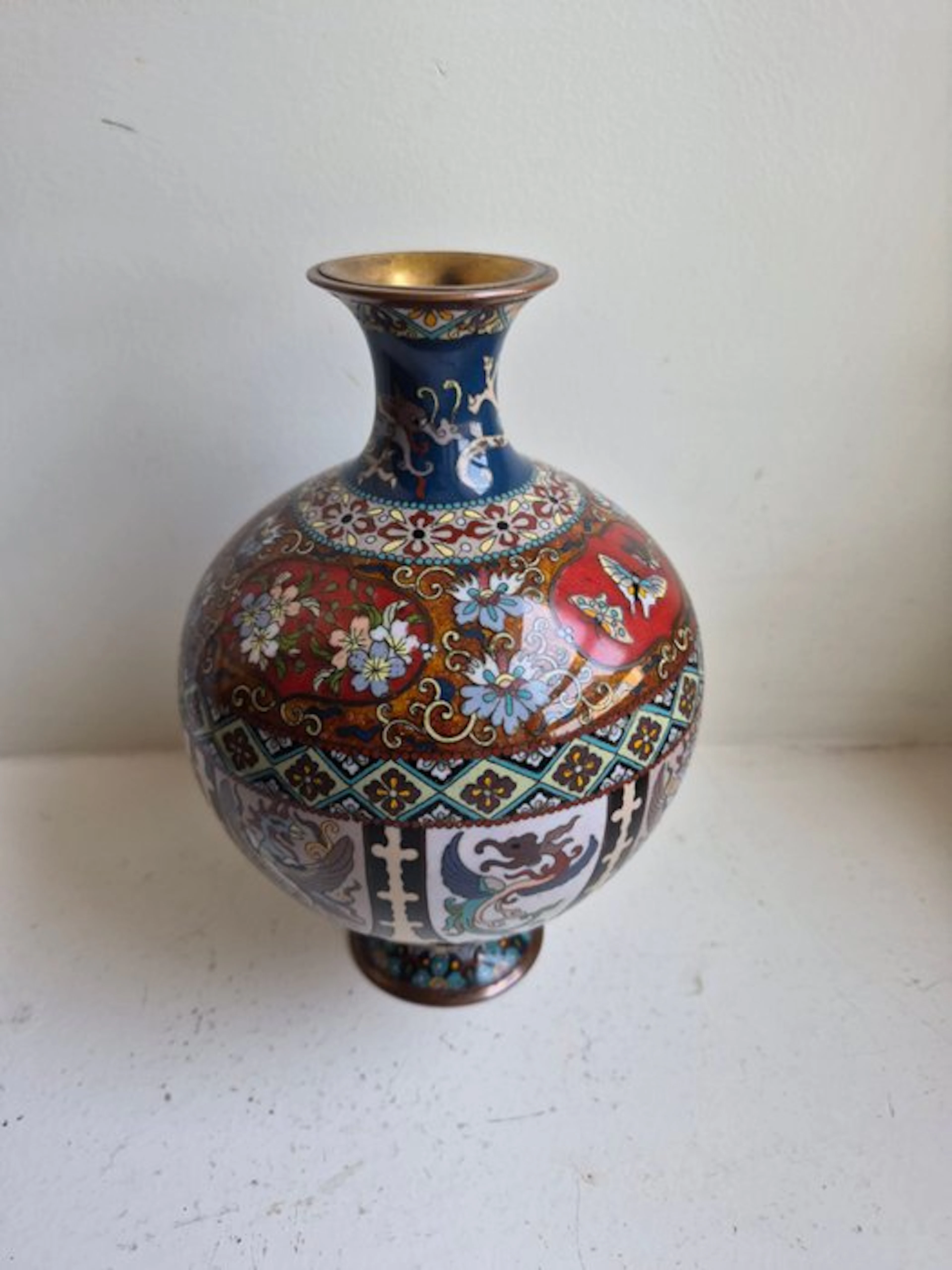 Vase - Enamelled bronze - Japan - Meiji period (1868-1912)