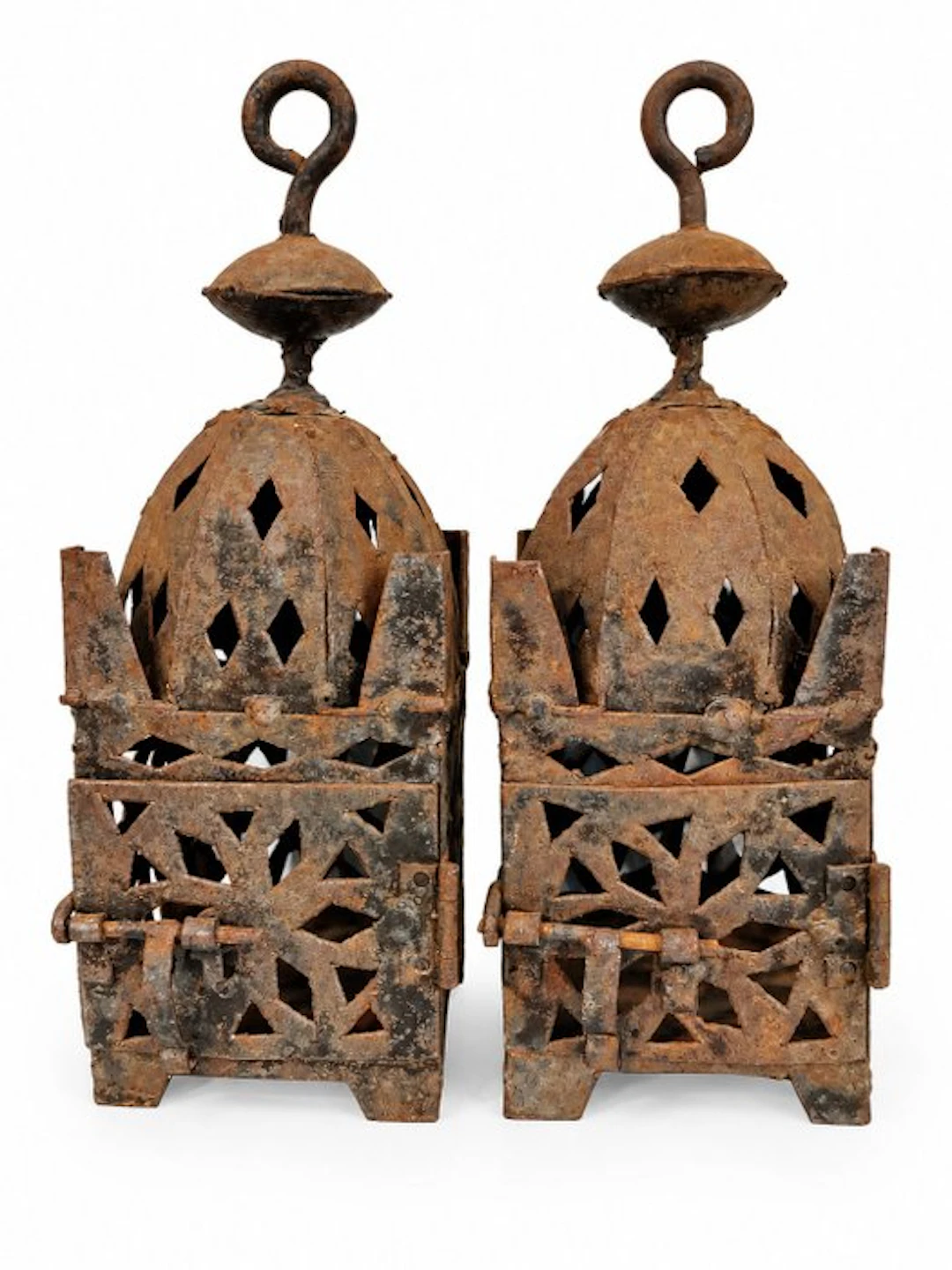 Lantern ceiling lamp (2) - Cast iron