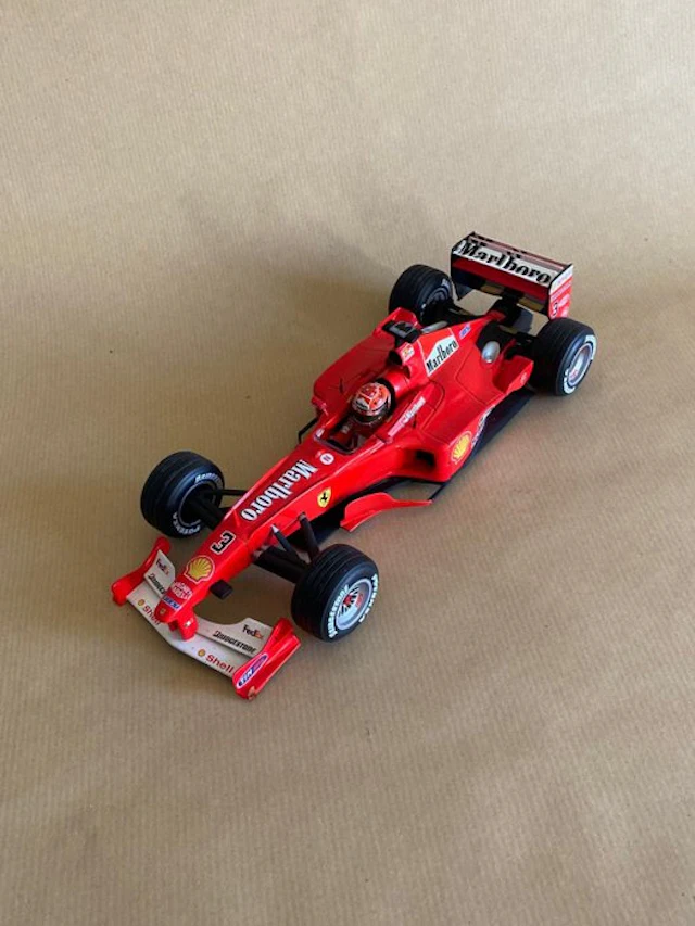 Hot Wheels Racing 1:18 - Model car - FERRARI F 1 2000 M. Schumacher