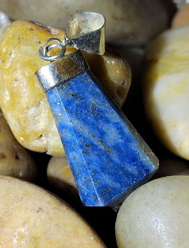 Sodalite Soladite Pendant - High Quality - 13.30 cts - No Reserve Price- 2.66 g
