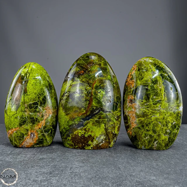 Green opal freeform set – luminous natural artworks in...
