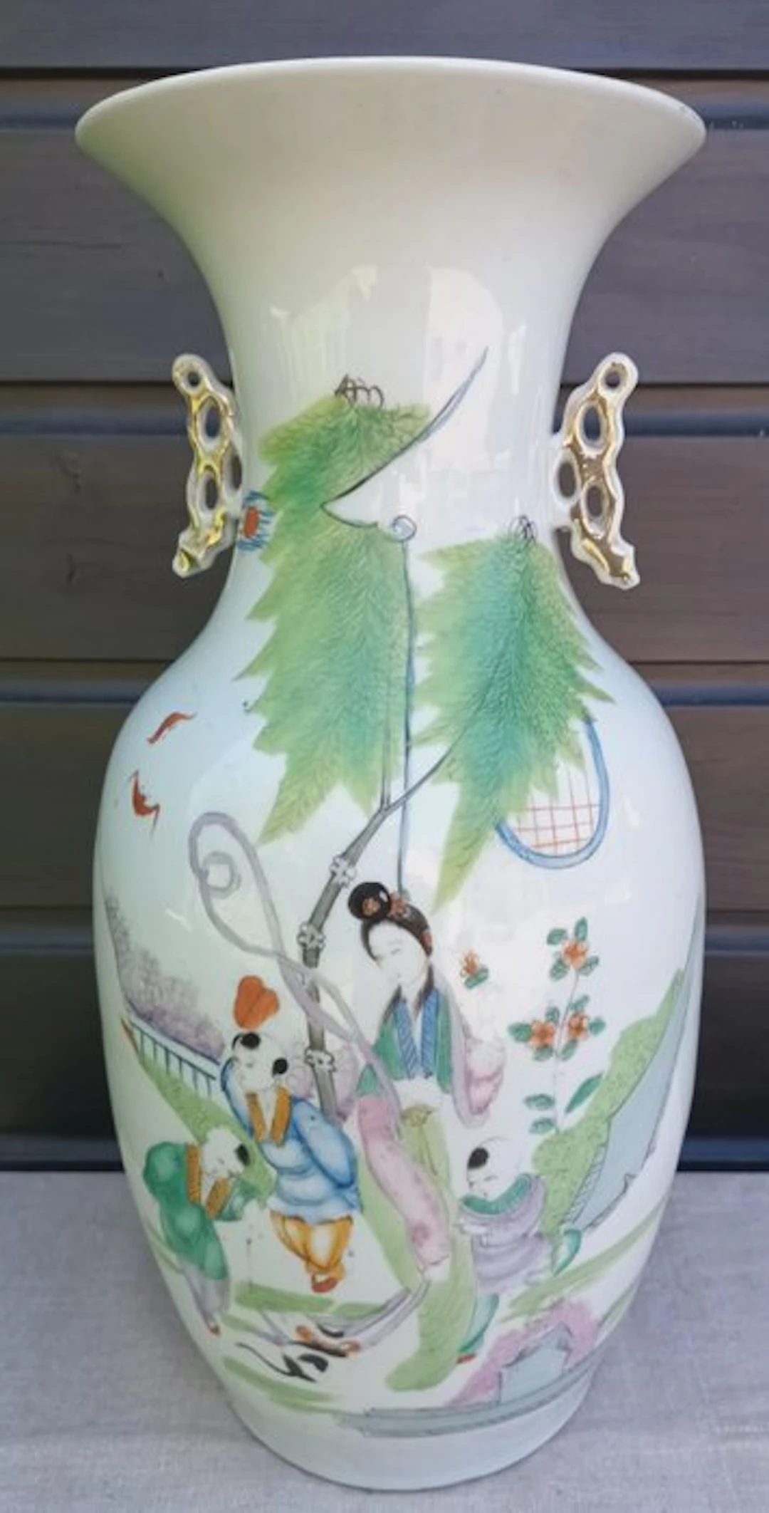 Vase - Porcelain - China - Republic period (1912-1949)