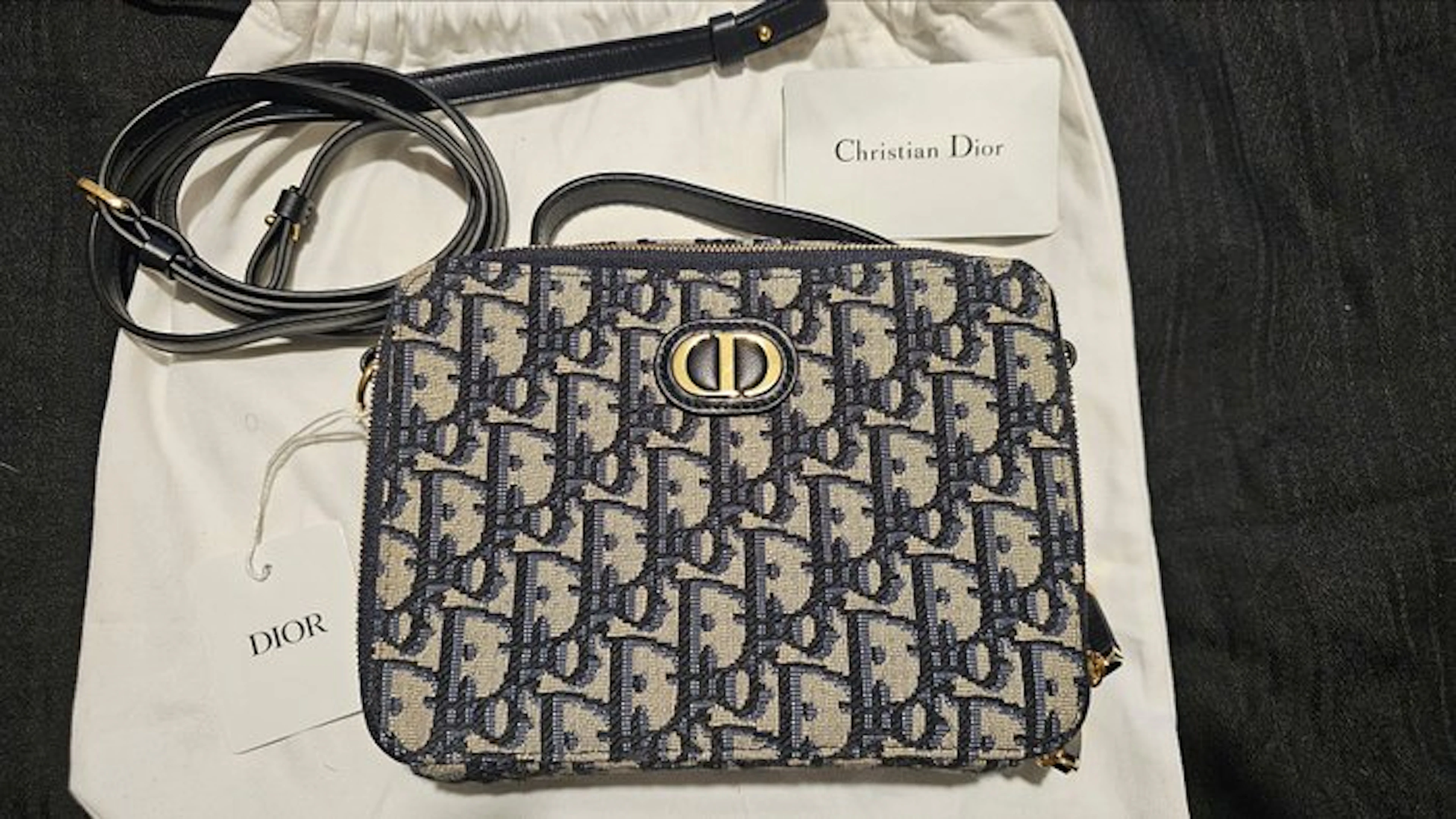 Christian Dior - 30 Montaigne Pouch Dior - Handbag