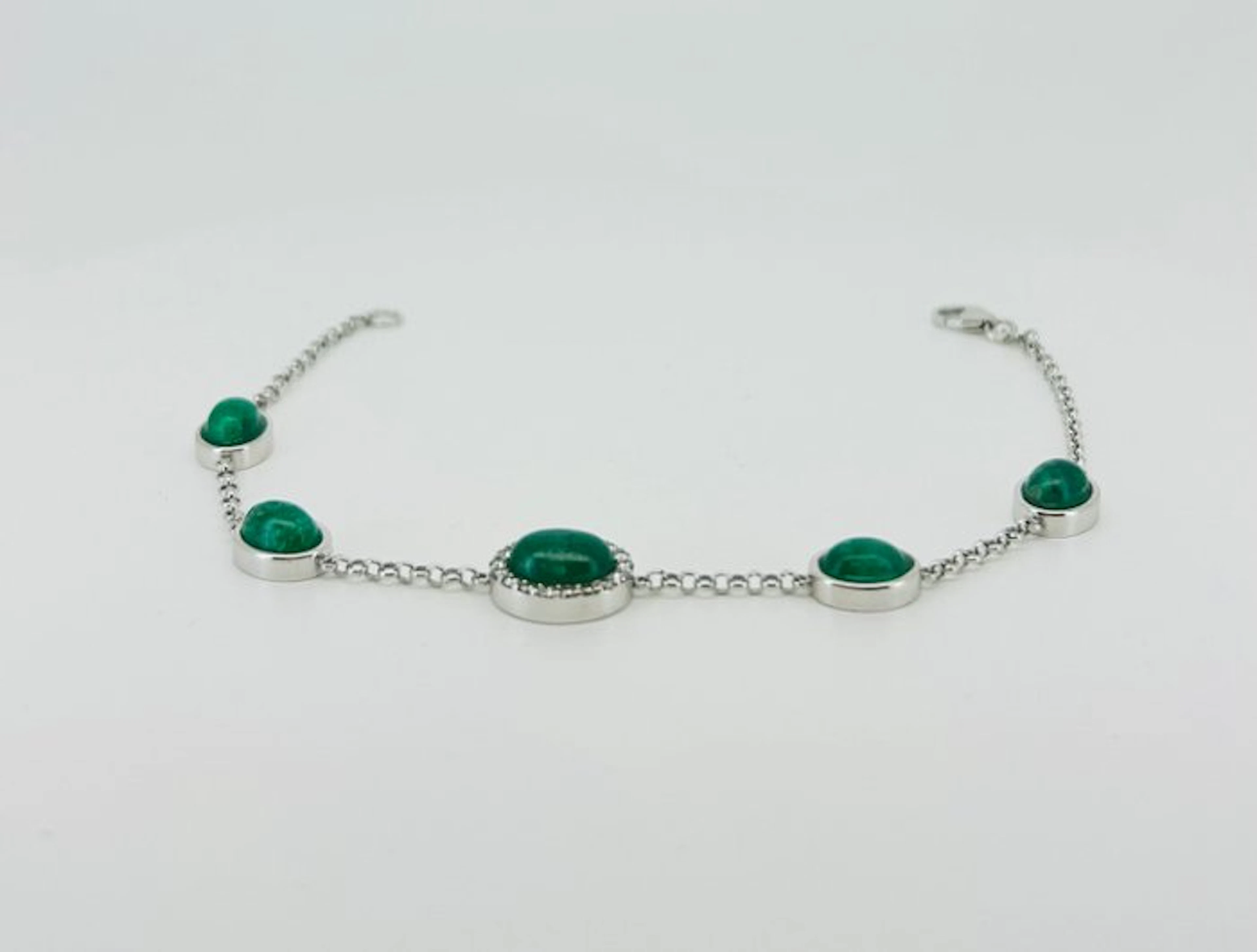Bracelet - 18 kt. White gold - 6.12ct. tw. Emerald - Diamond