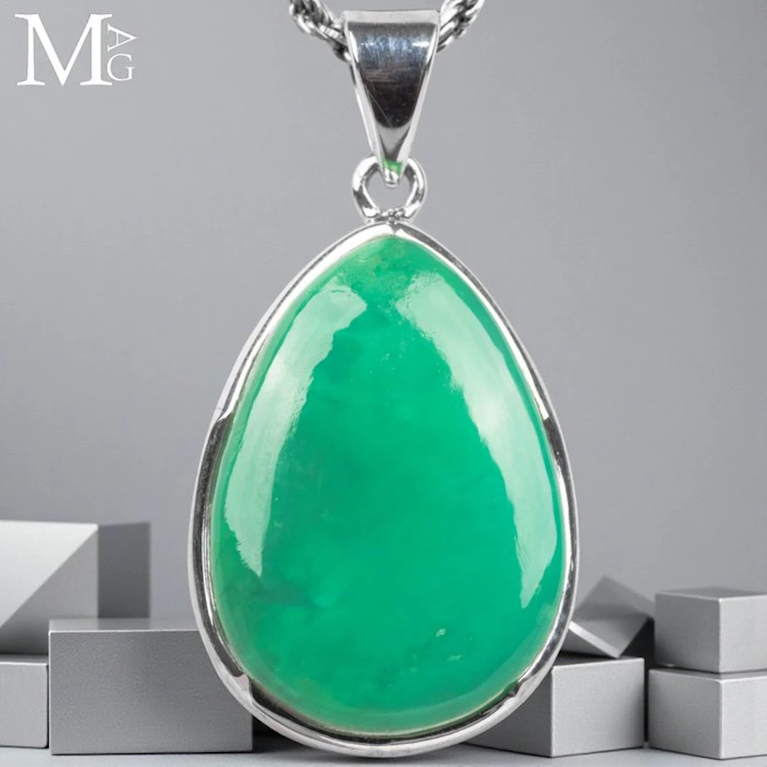 First Quality Green Apple Chrysoprase GEM Chrysoprase...