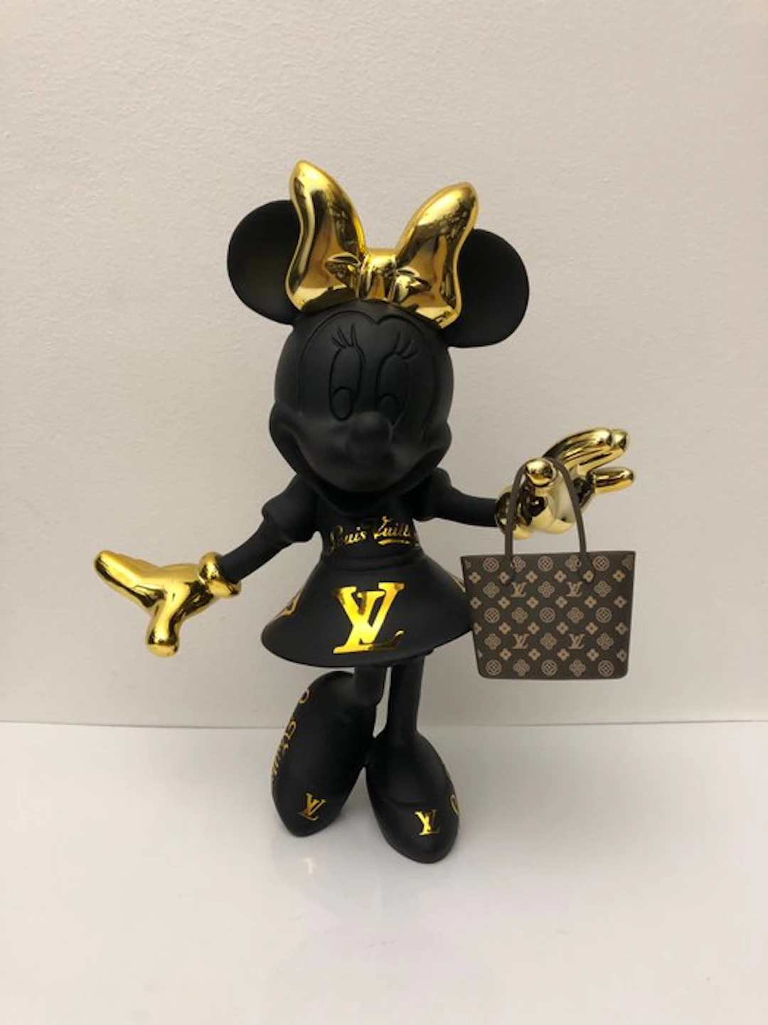 GF Exclusives - Louis Vuitton x Minnie Mouse 29cm