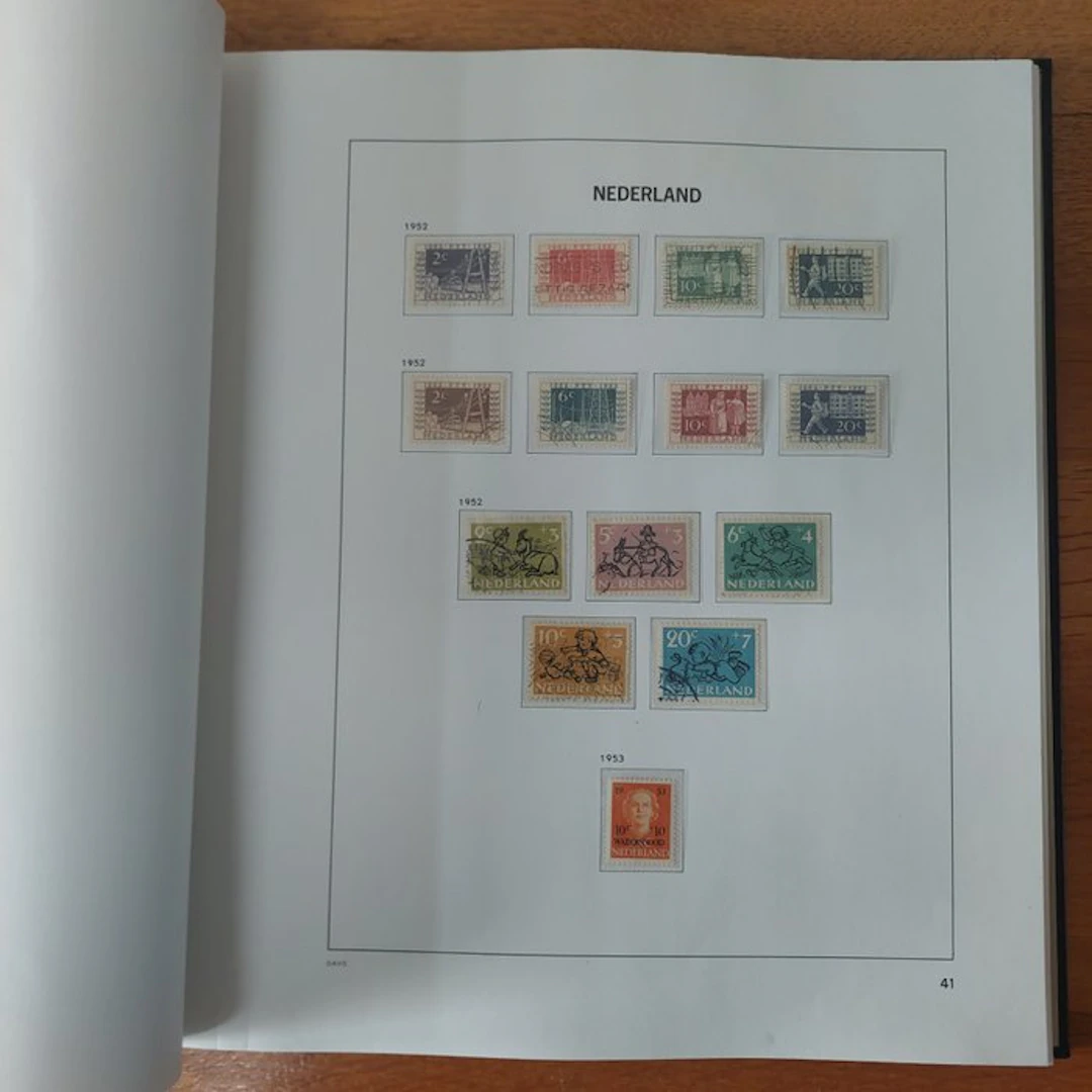 Netherlands 1945/1999 - Collection in 3× Davo De Luxe albums without cassette