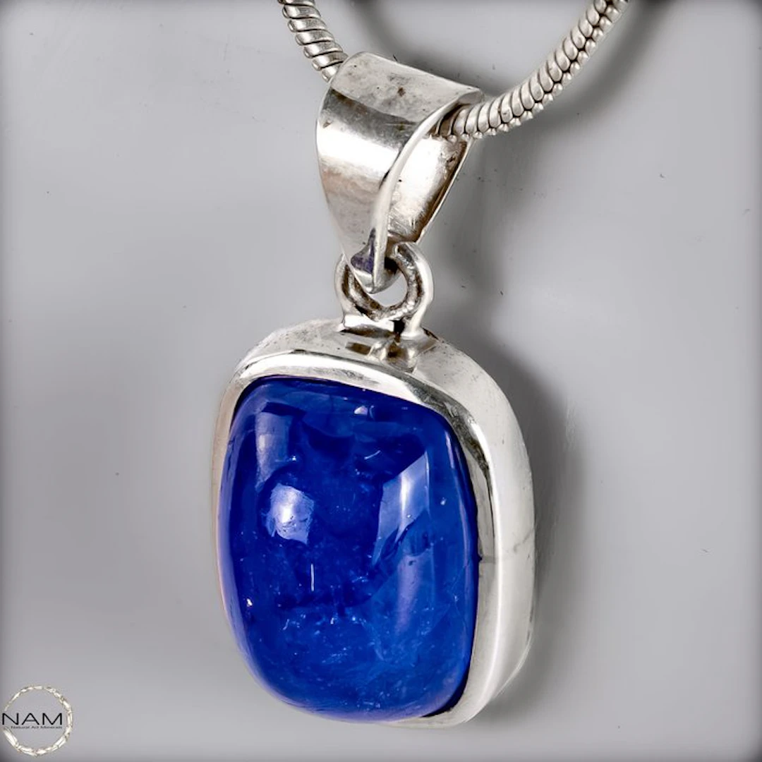 Exclusive Tanzanite pendant made of 925 sterling silver...