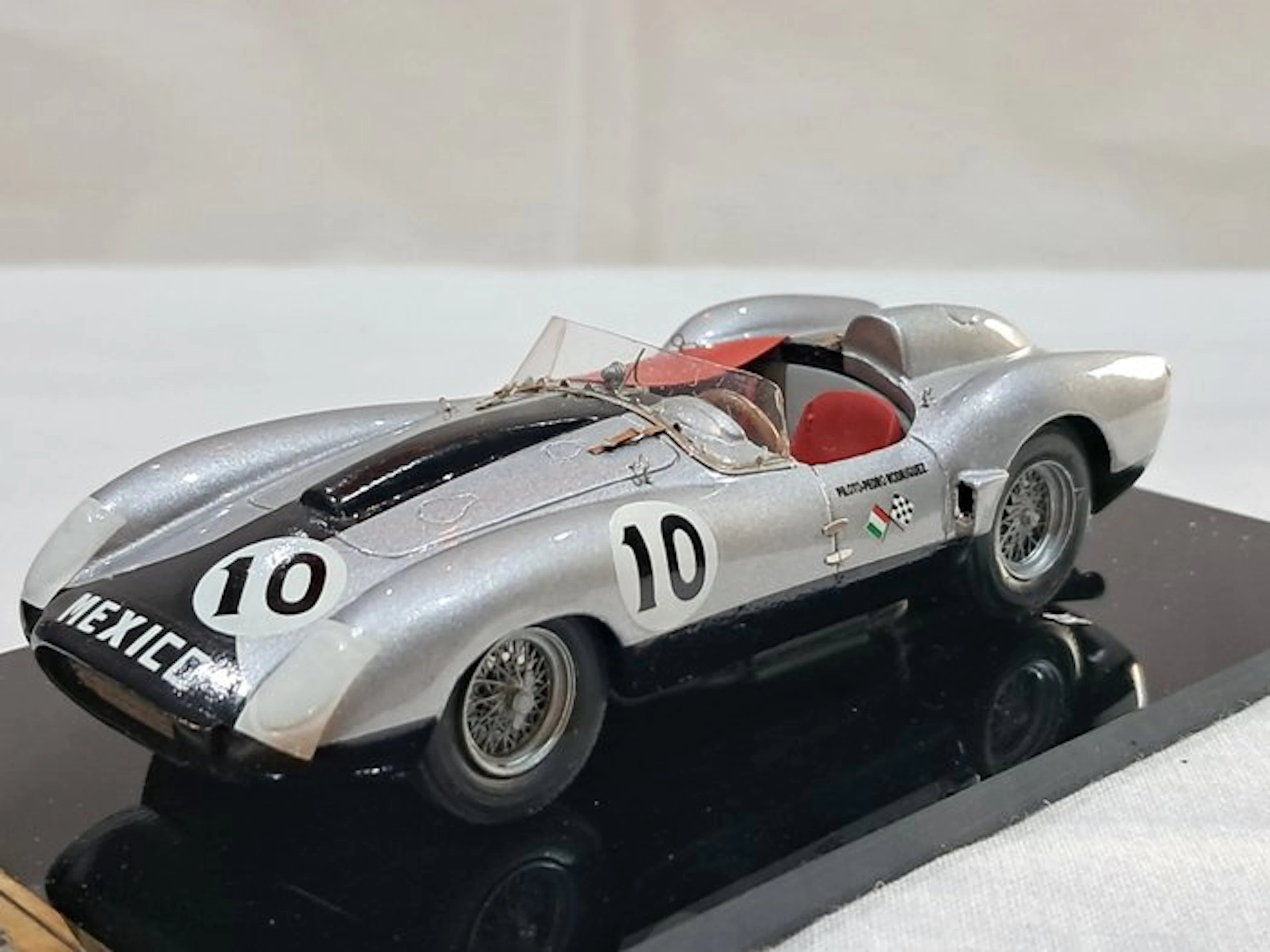 Renaissance Models (Marque artisanale française) 1:43...