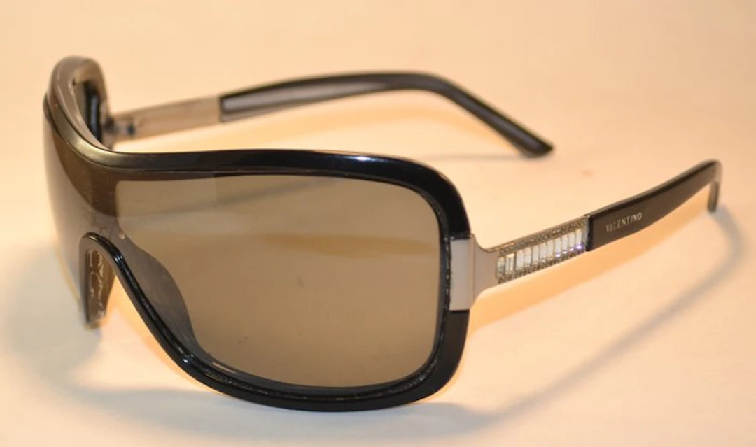 Valentino - Sunglasses