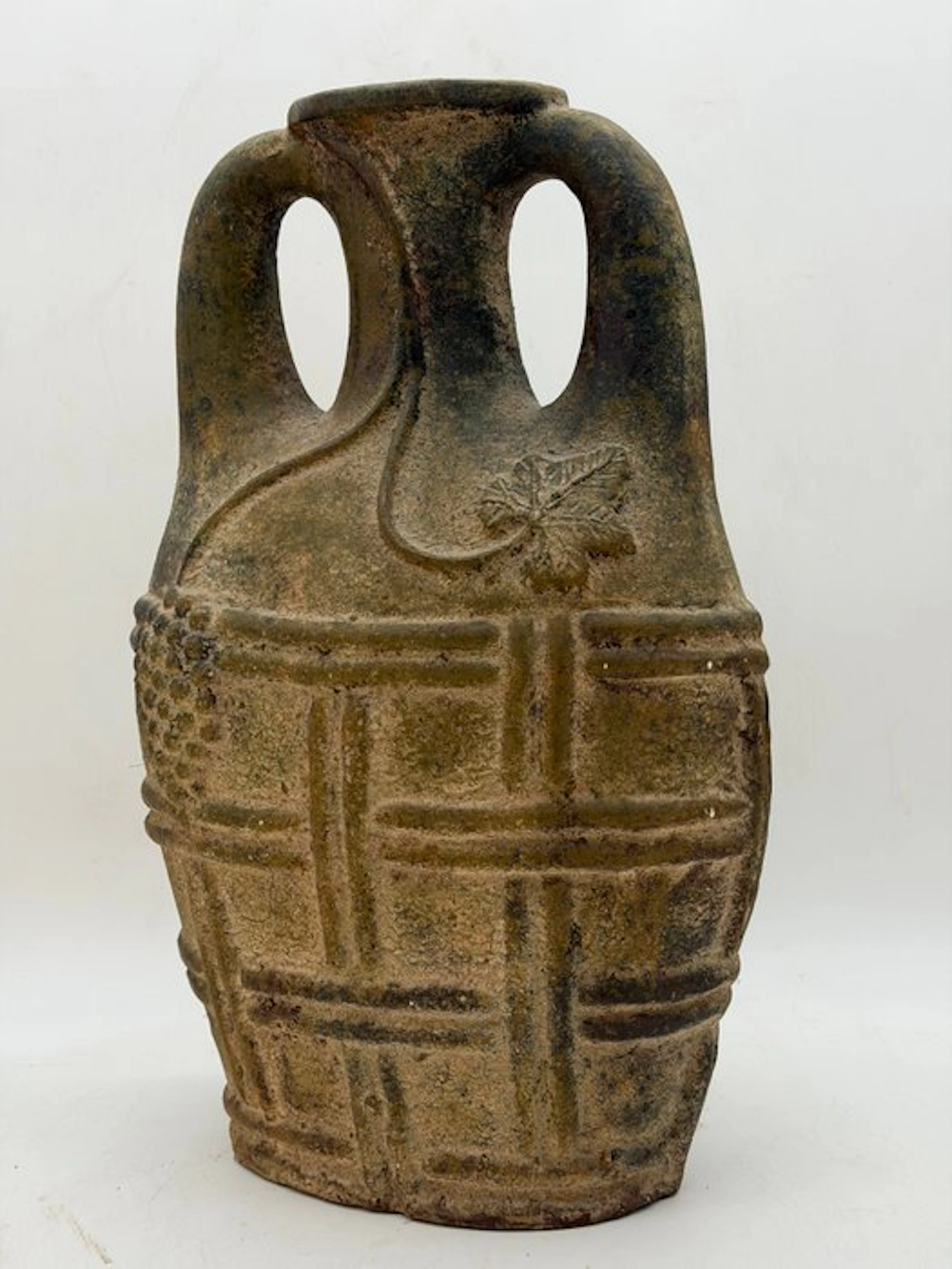 Pitcher - Terracotta - Heavy (10 kg) and large (56 cm)...