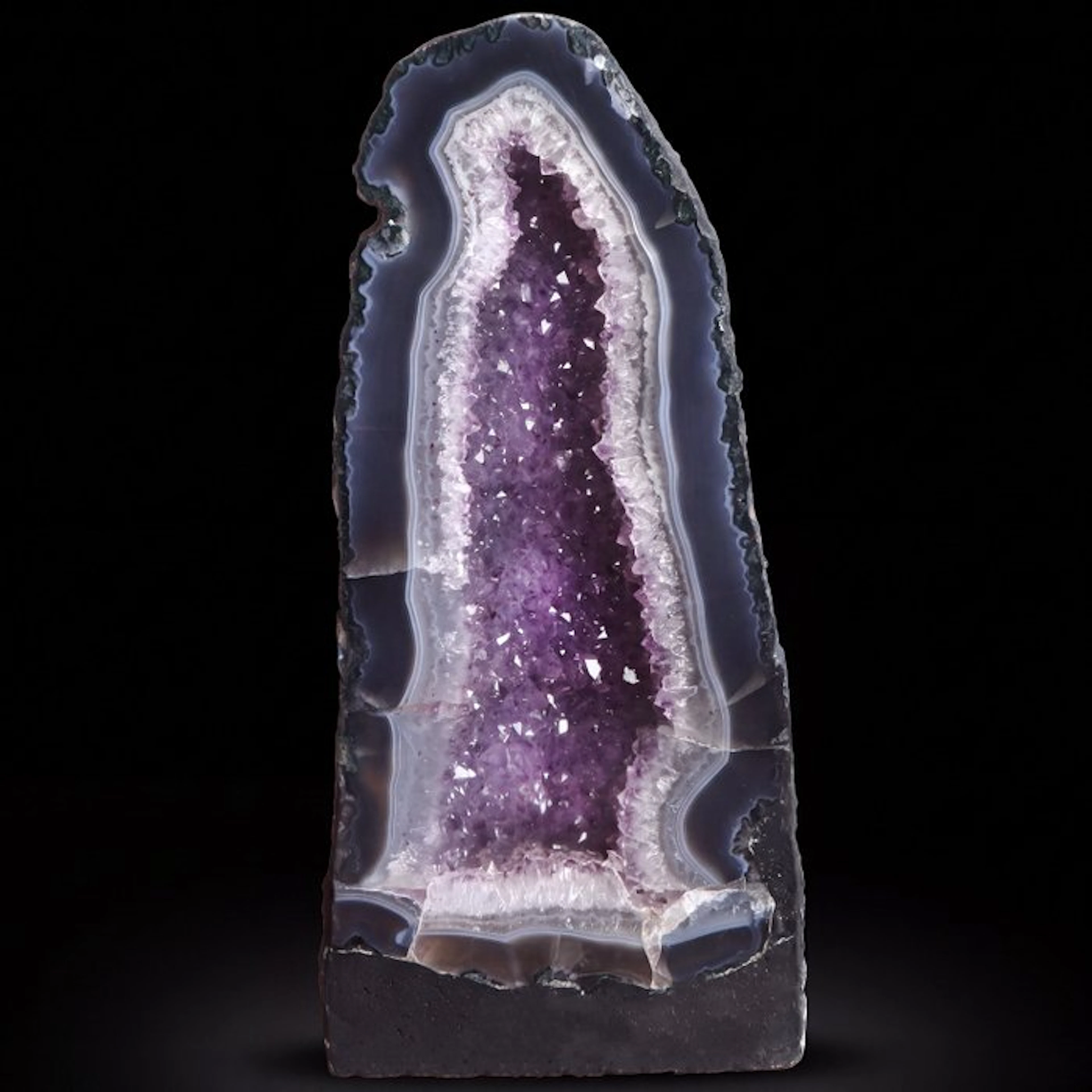Amethyst - Geode - 38x16x12 cm- 7.4 kg