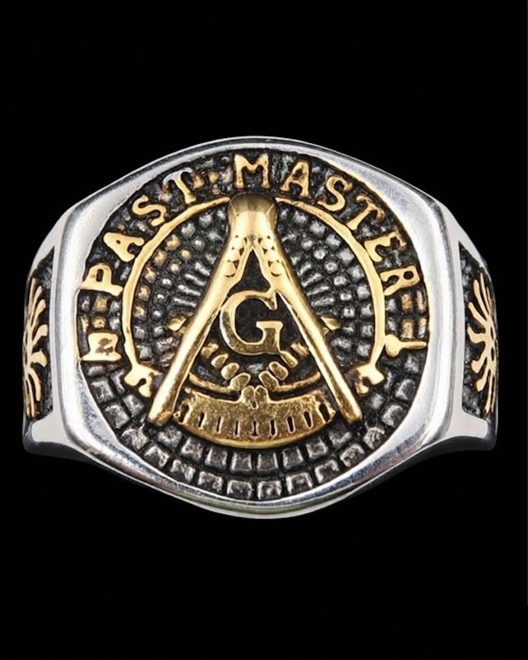Dame Freemason – The Grand Architect – Square