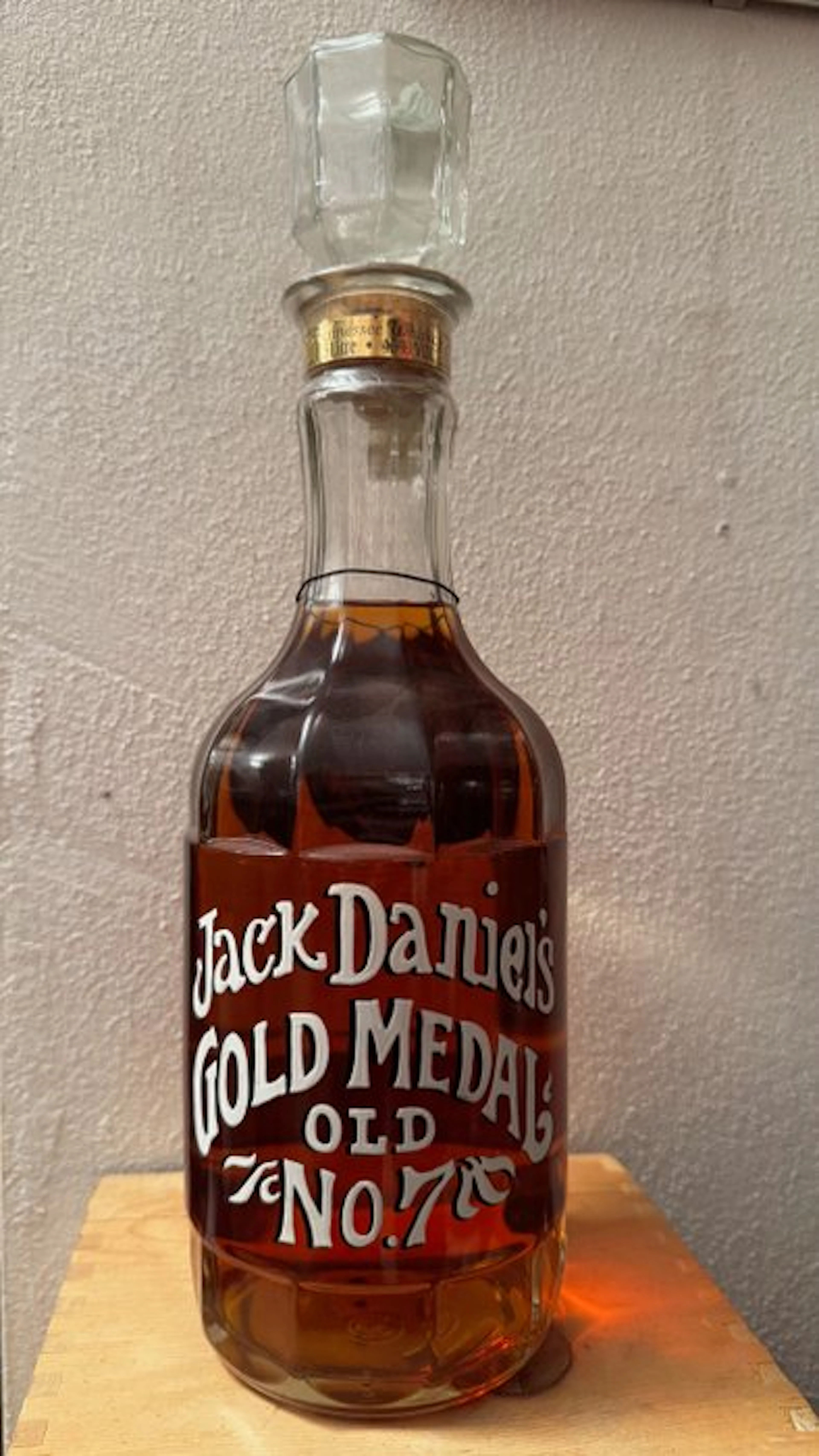 Jack Daniel's 1904 Gold Medal Replica Bottle - 1.5 Litres