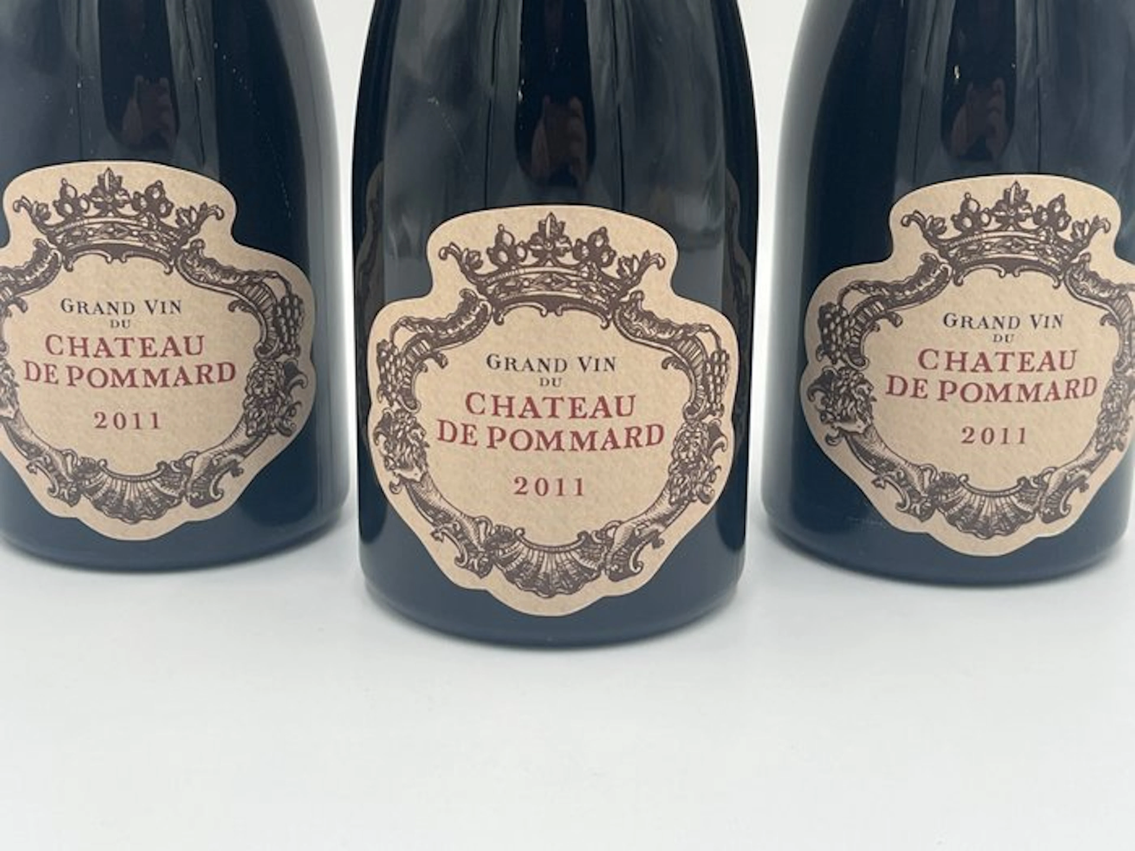 2011 Chateau de Pommard - Pommard - 3 Bottles (0.75L)