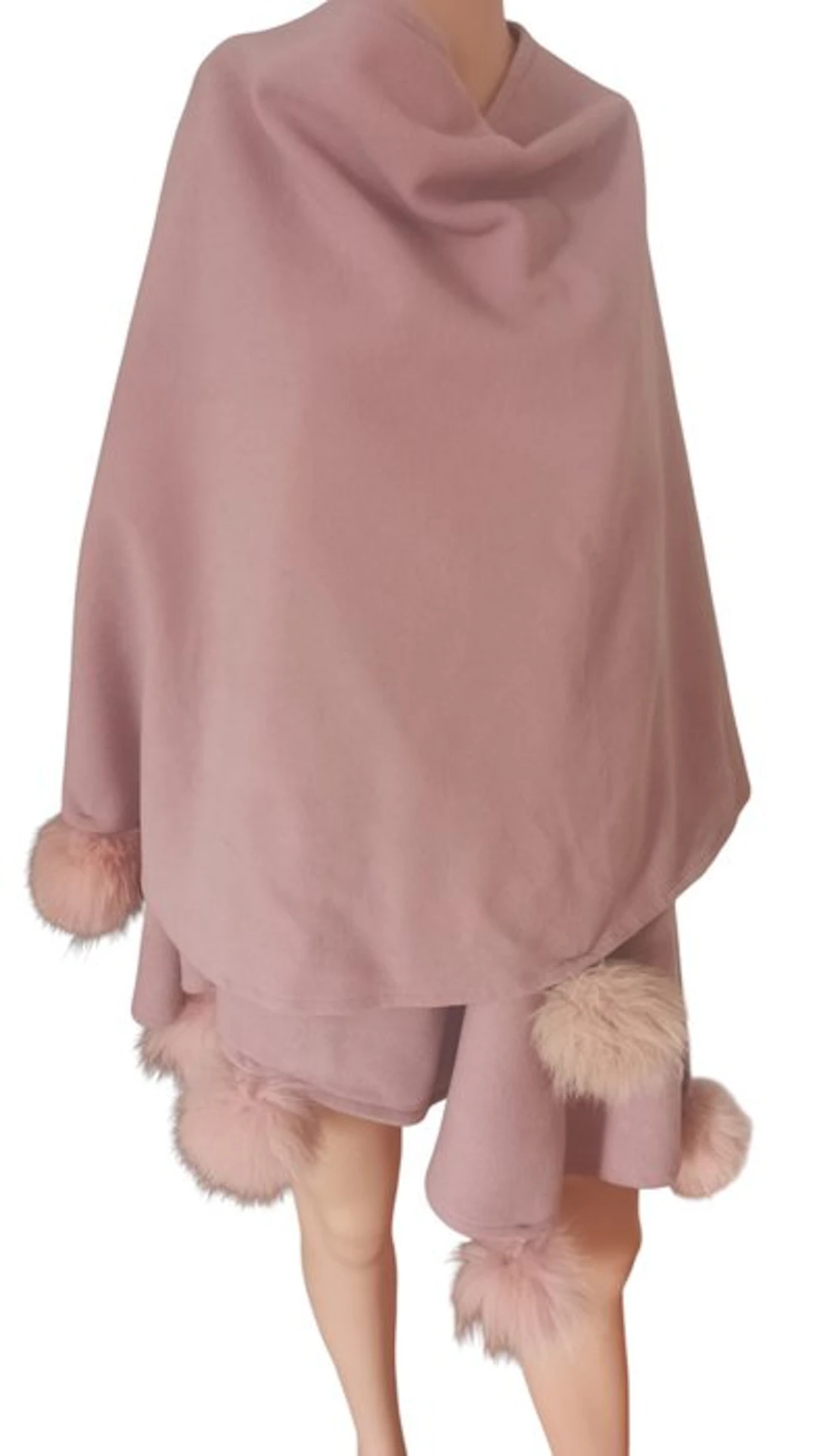 Artisan Furrier - Cape
