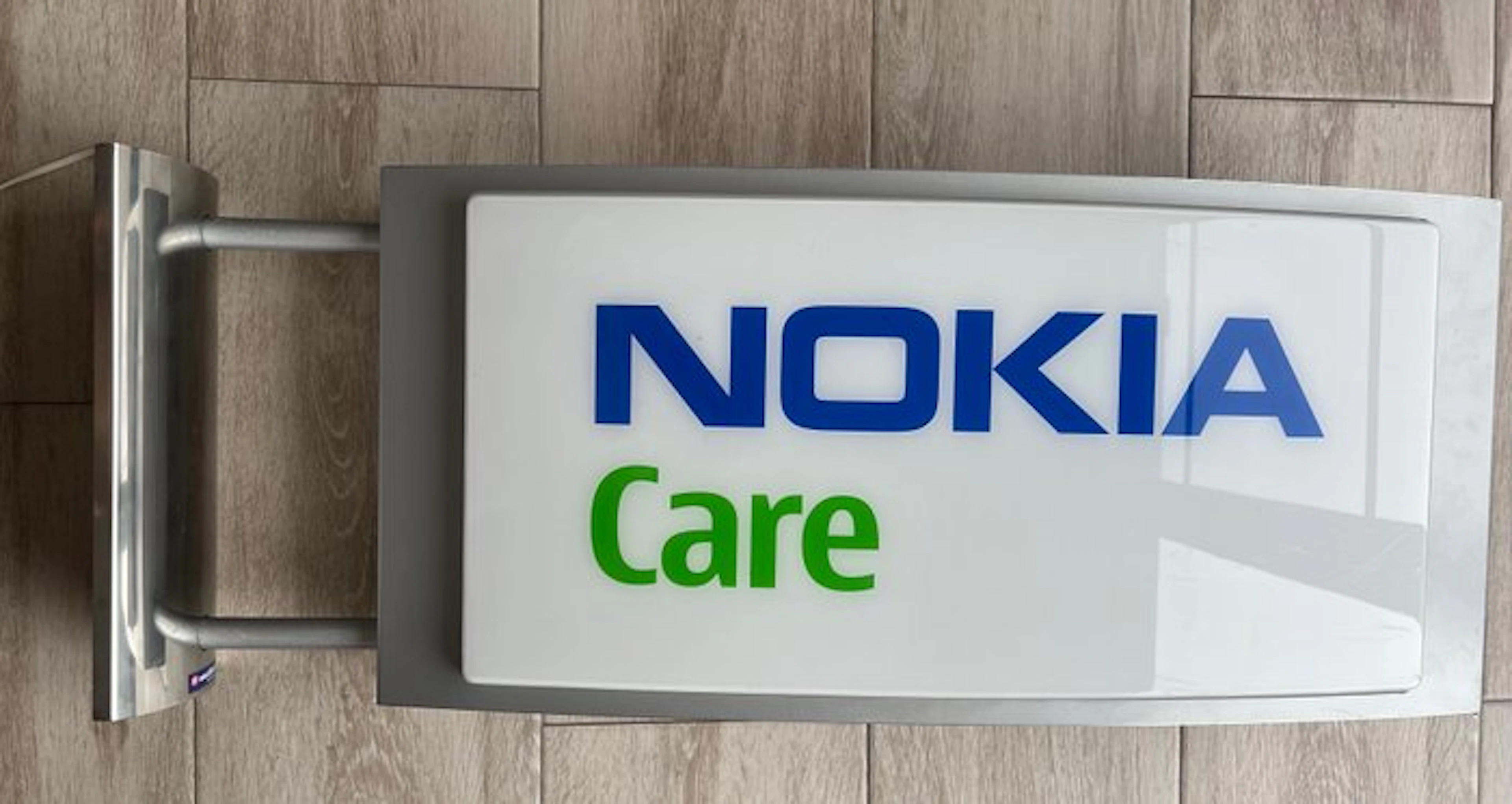 westiform - Nokia Care Illuminated Sign - westiform - Lighted sign - Metal