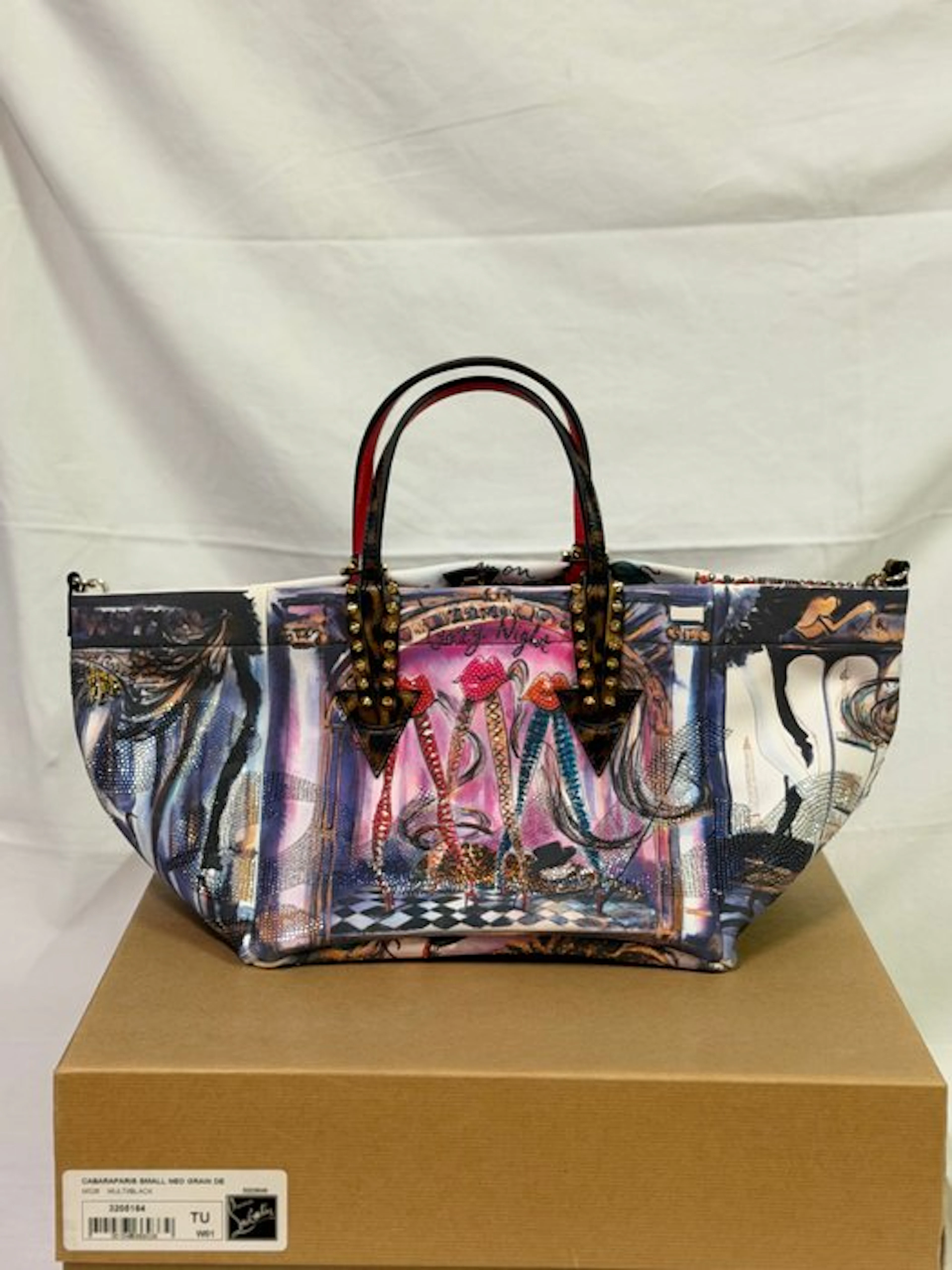 Christian Louboutin - Cabaraparis Small - Shoulder bag