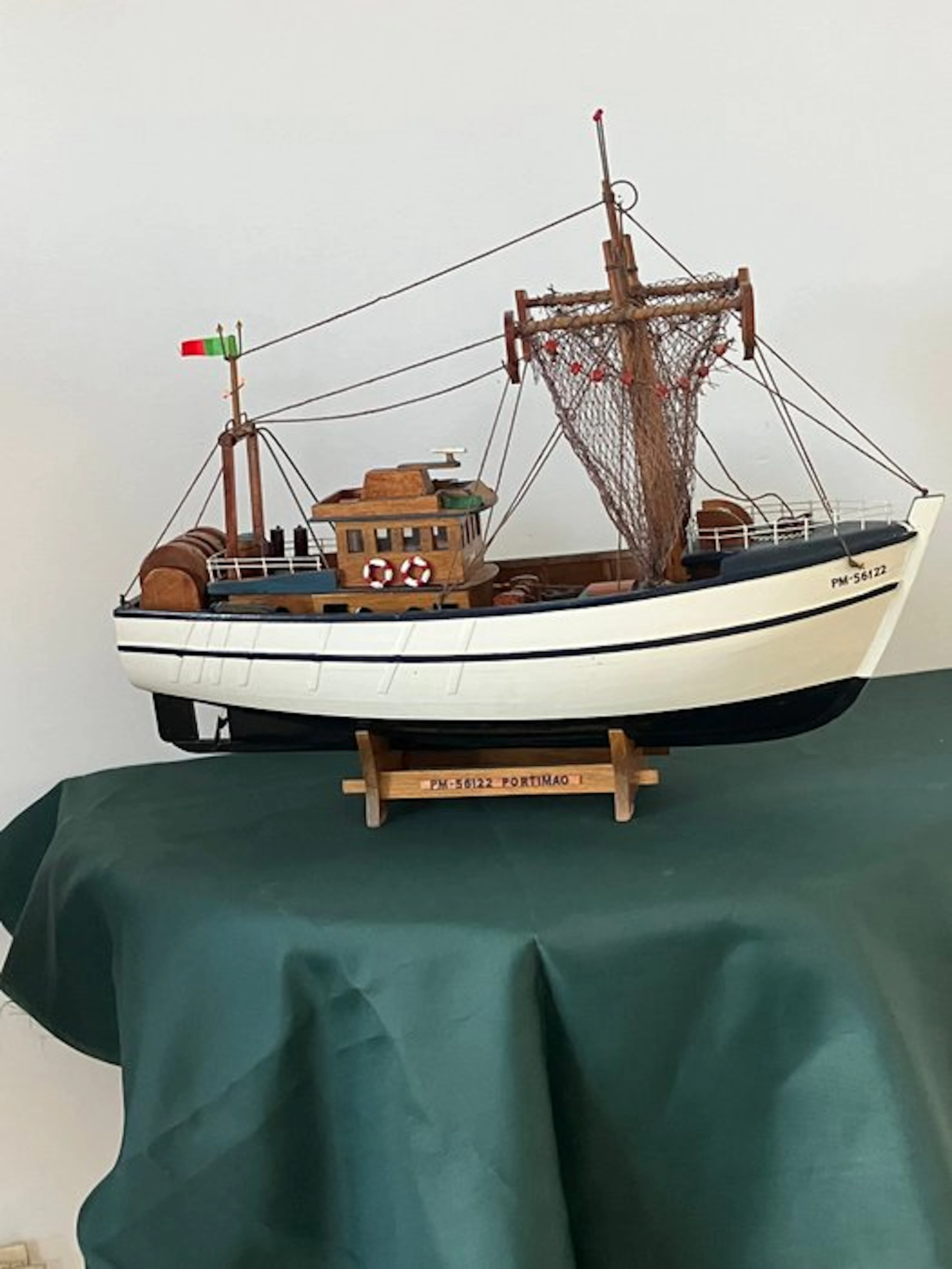 Maritime object - PM-56122 uit Portimao (port) - Wood