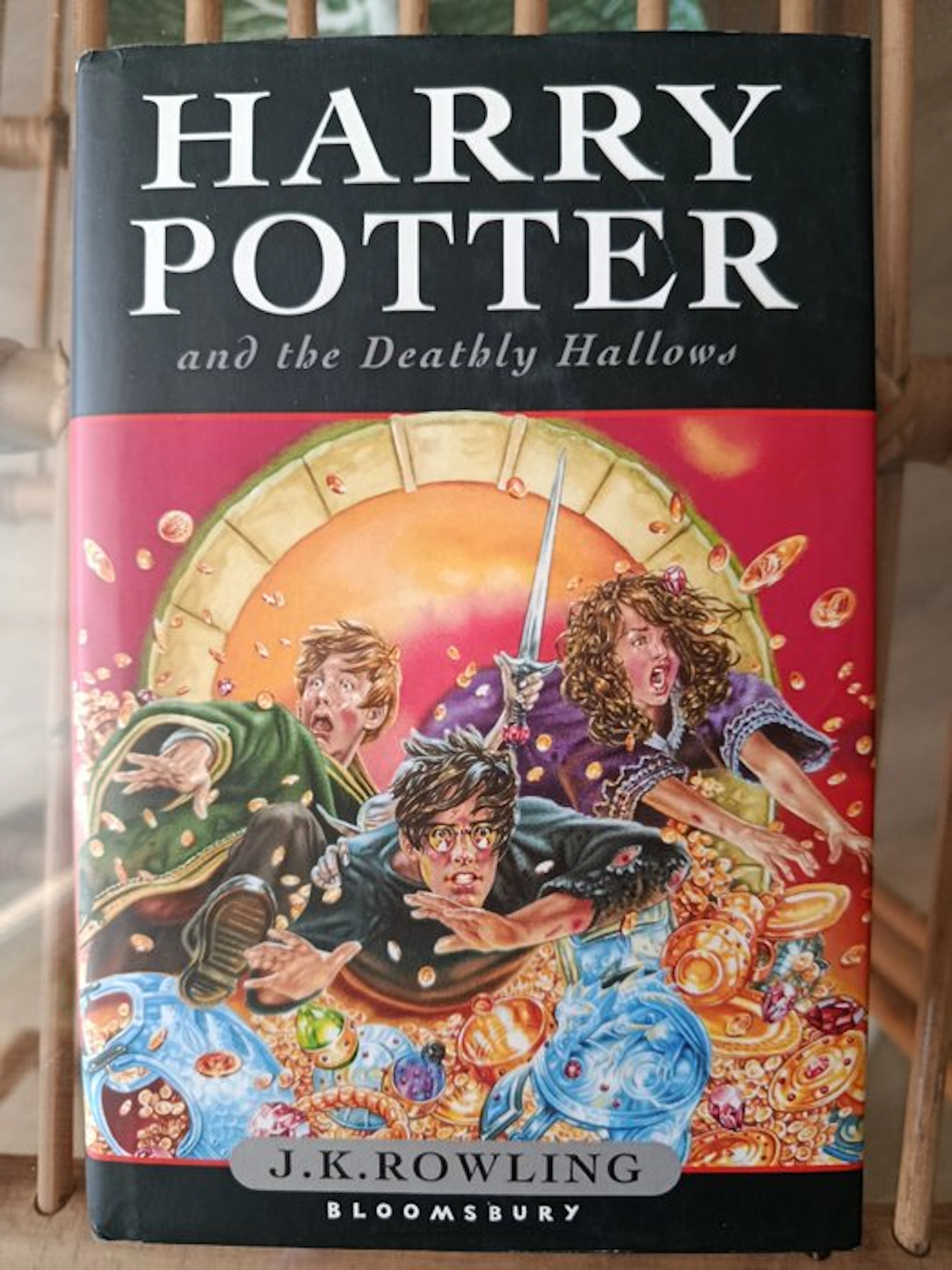 J. K. Rowling - Harry Potter and the Deathly Hallows - 2007-2007