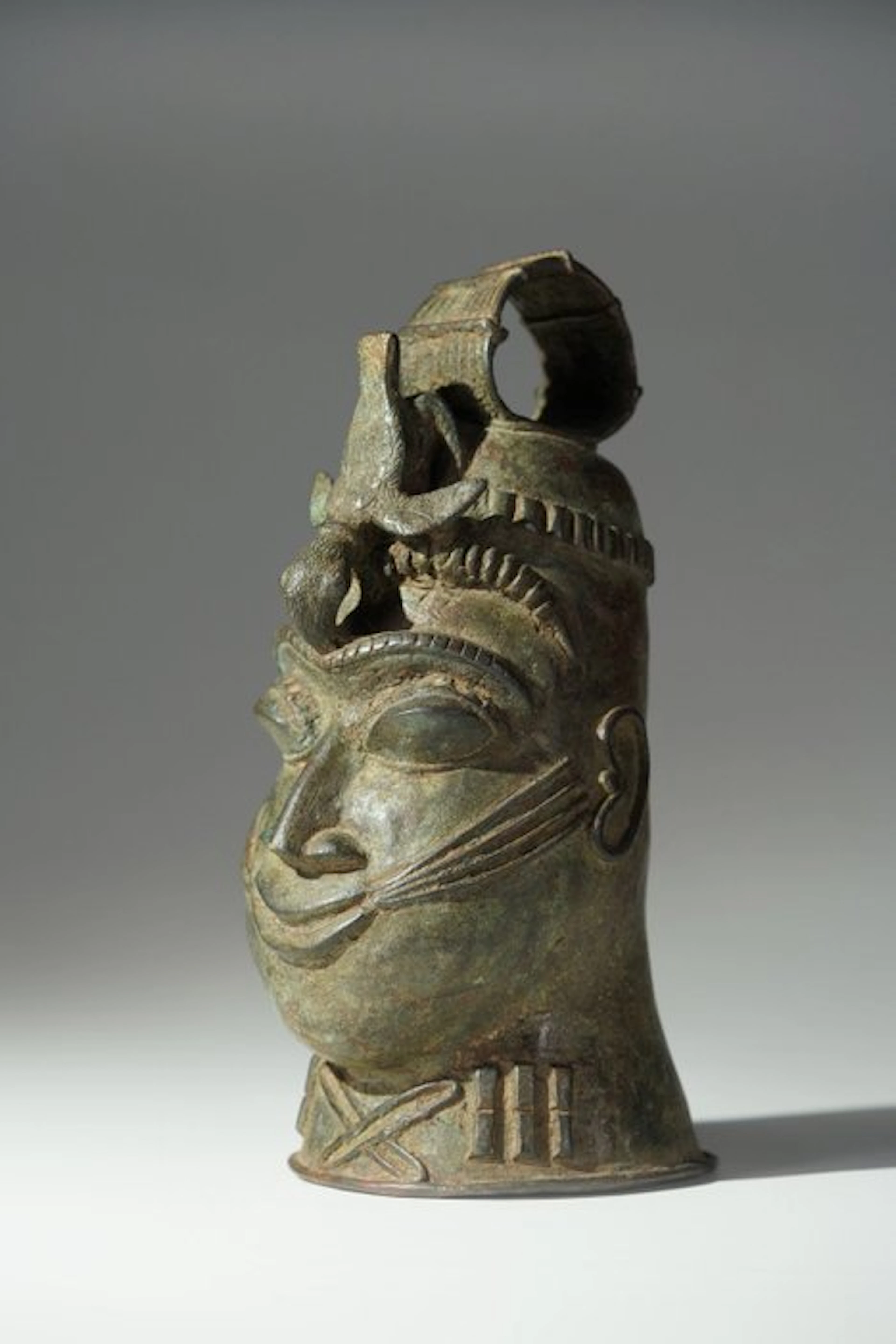 A bronze sculpture - Bell - Ogoni - Nigeria