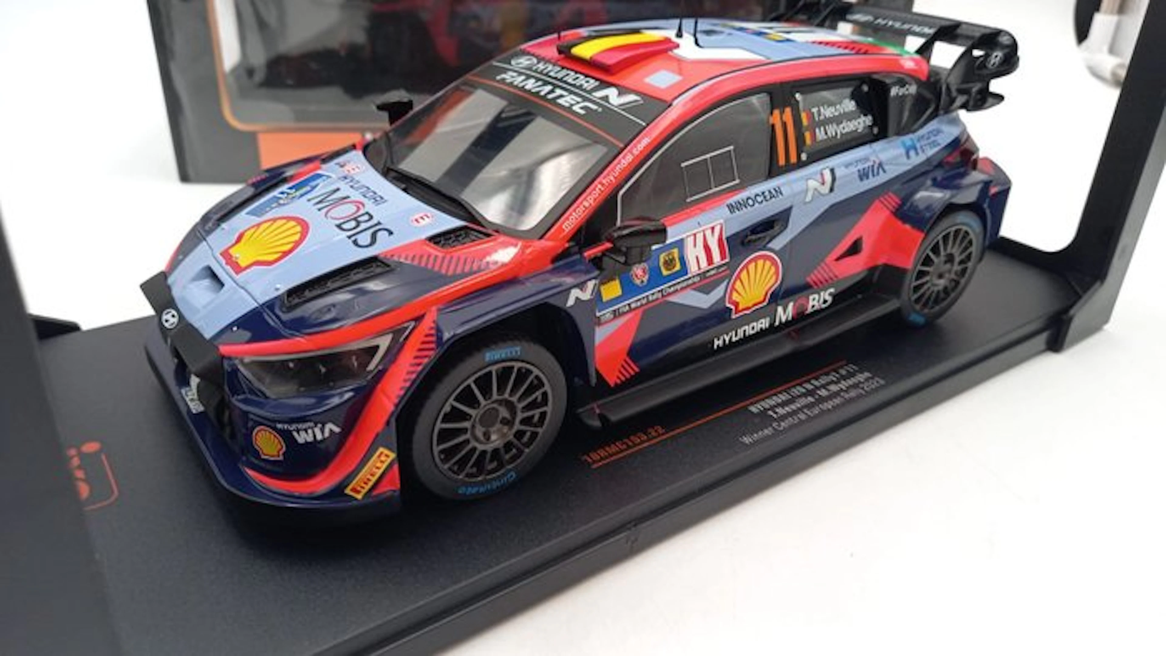 IXO 1:18 - Model car - Hyundai i20 winner Central...