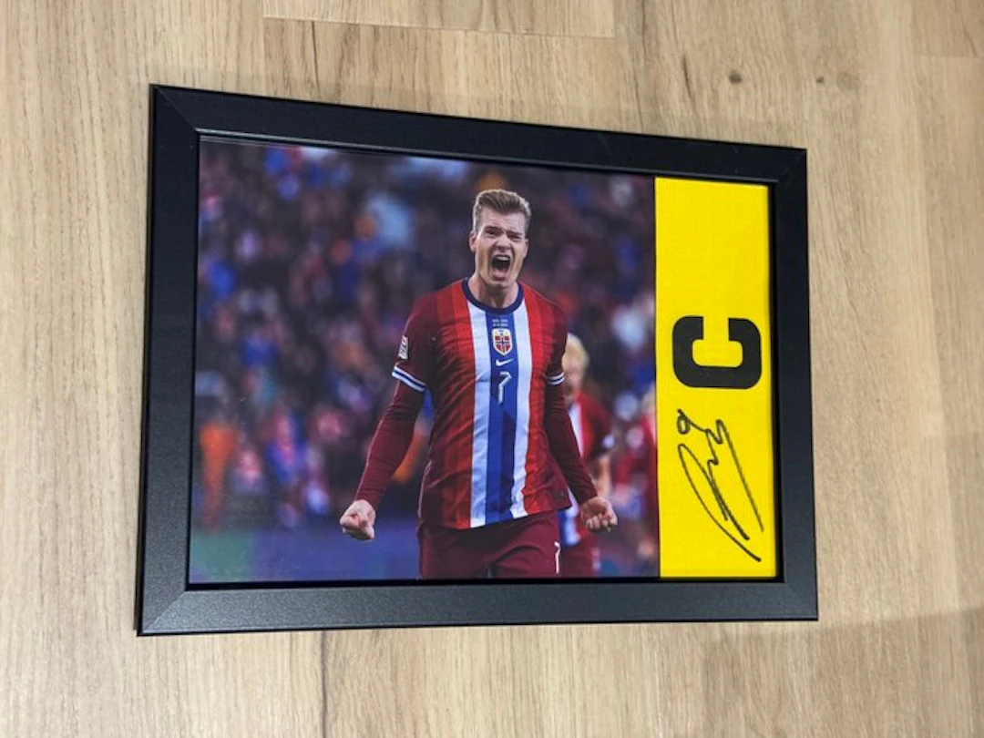 Noruega - Football World Championships - Alexander Sørloth - Captain's armband