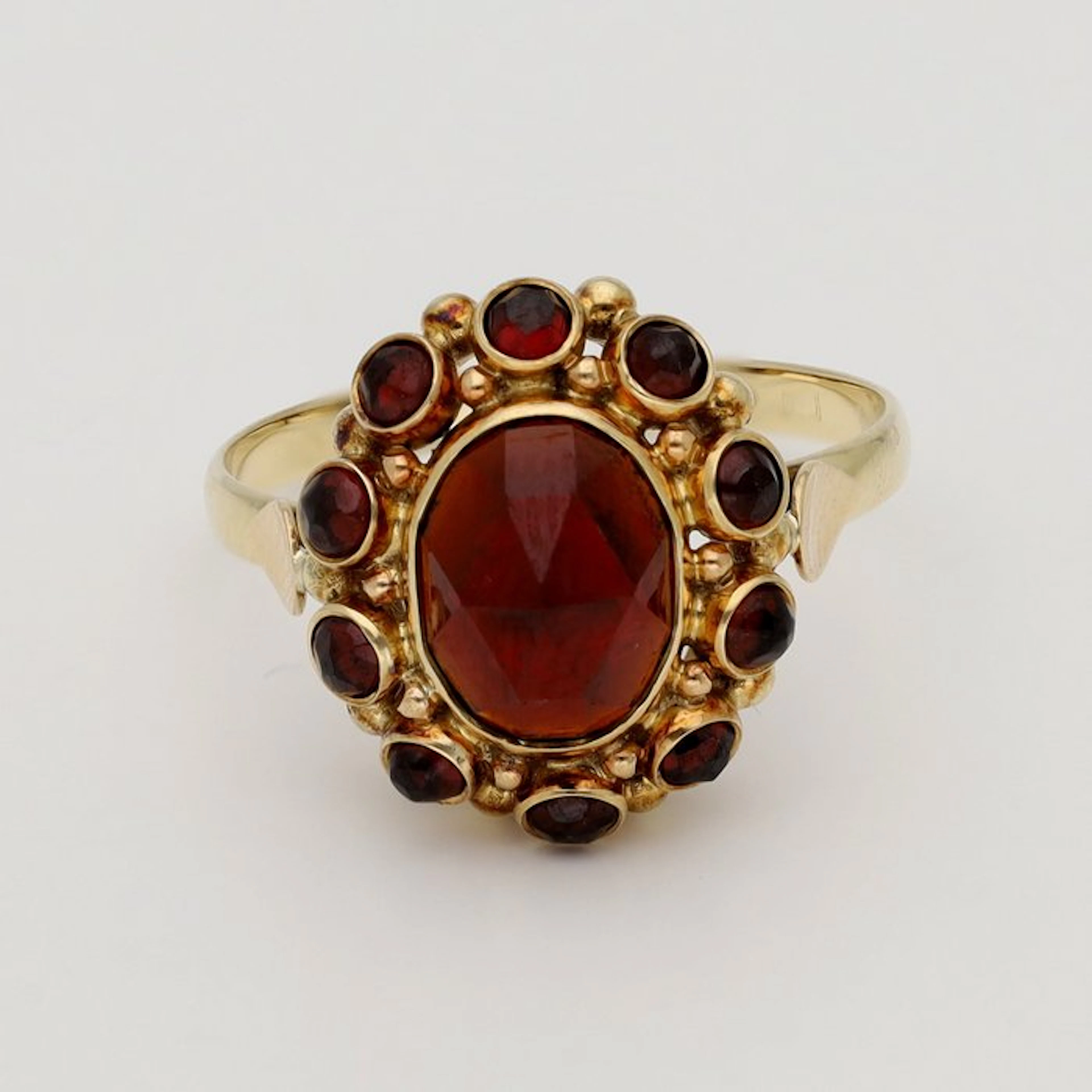 Ring - 14 kt. Yellow gold - Garnet