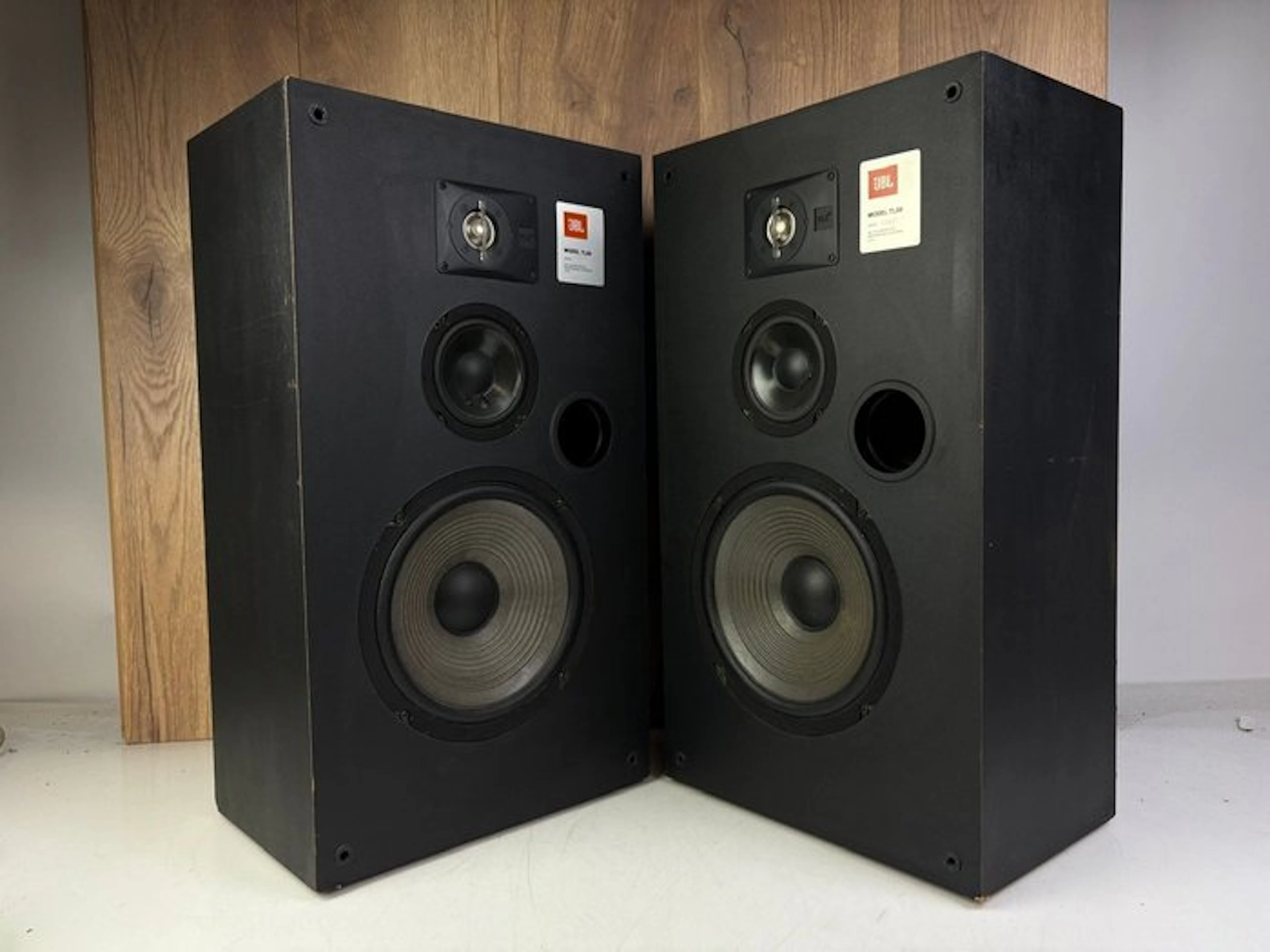 JBL - TLX 8 Speaker set